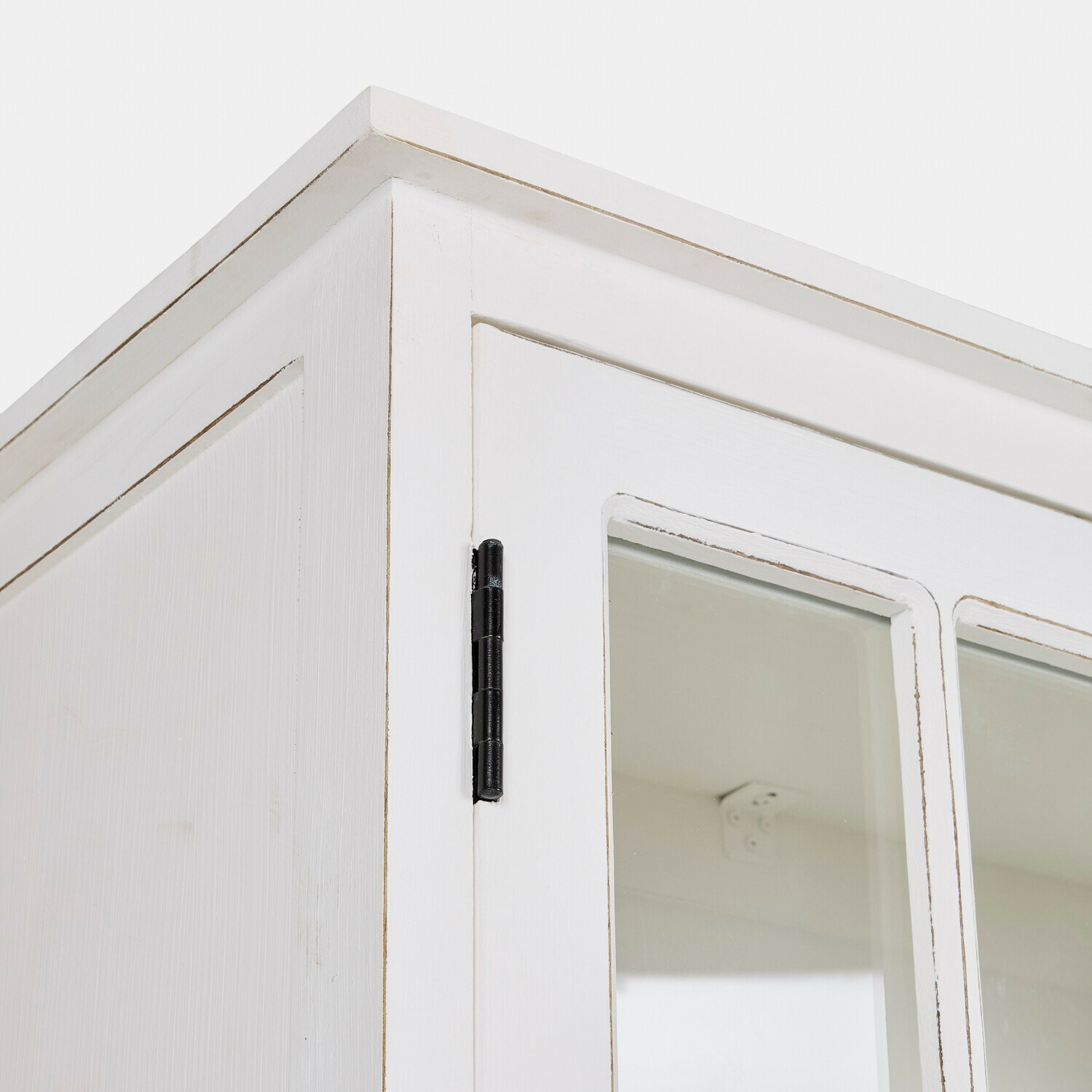 Kast Salivonne