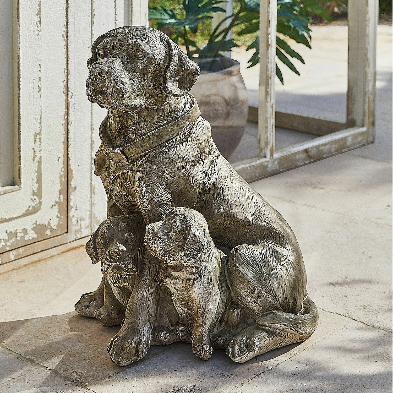 Chien décoratif Samiran Sculpture décorative en bronze couleur or ancien représentant un chien avec deux chiots pour intérieur et jardin