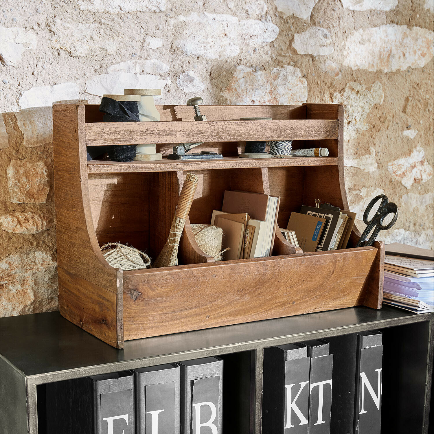 Rangement mural Fenwicke Organisateur de bureau en bois naturel avec compartiments pour ficelle, ciseaux et papiers, rangement pratique