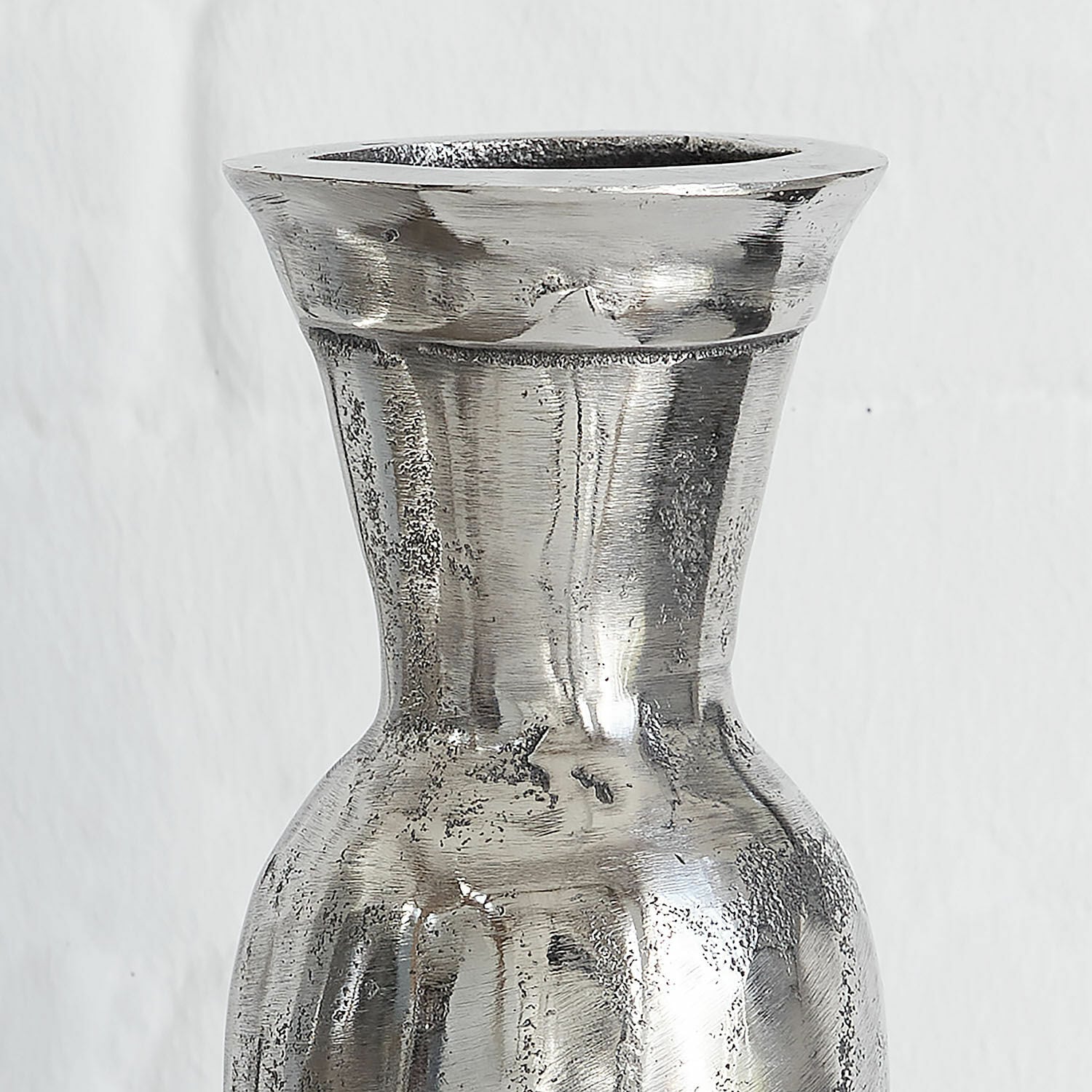 Vase Carvella