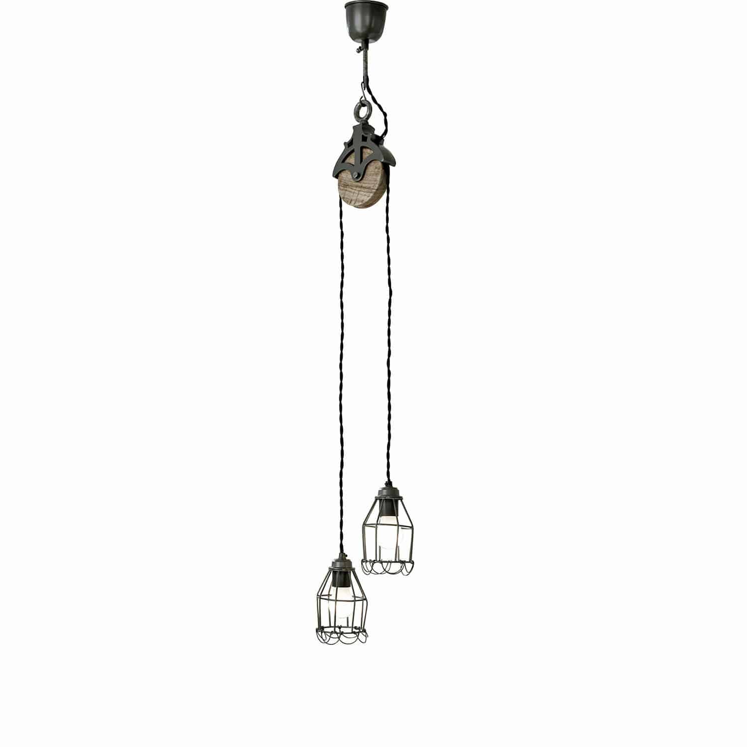 Hanglamp Trevici Dubbele hanglamp met zwarte metalen kooi en houten element in industriële stijl voor binnen