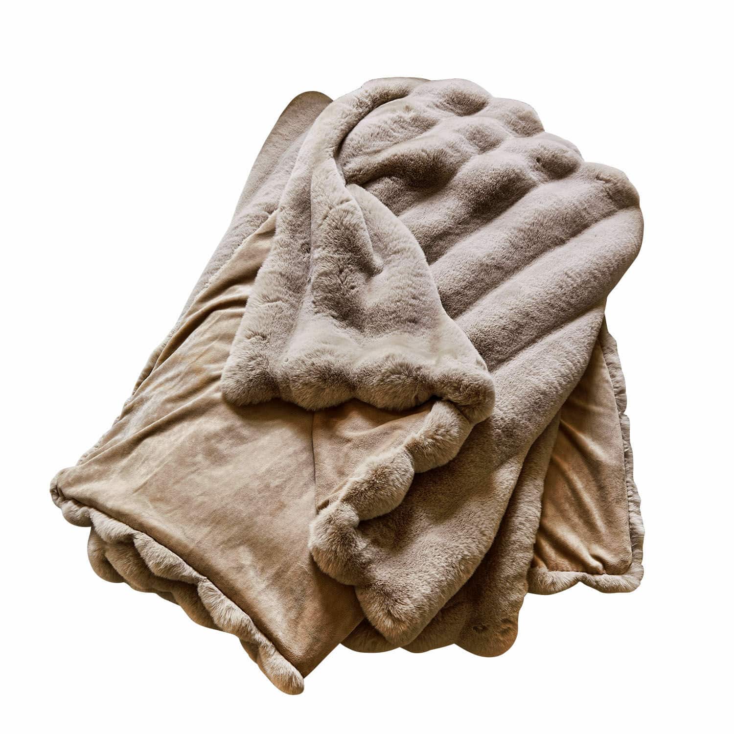Plaid Caelira Zachte beige deken van imitatiebont, ideaal voor een gezellige inrichting en woondecoratie
