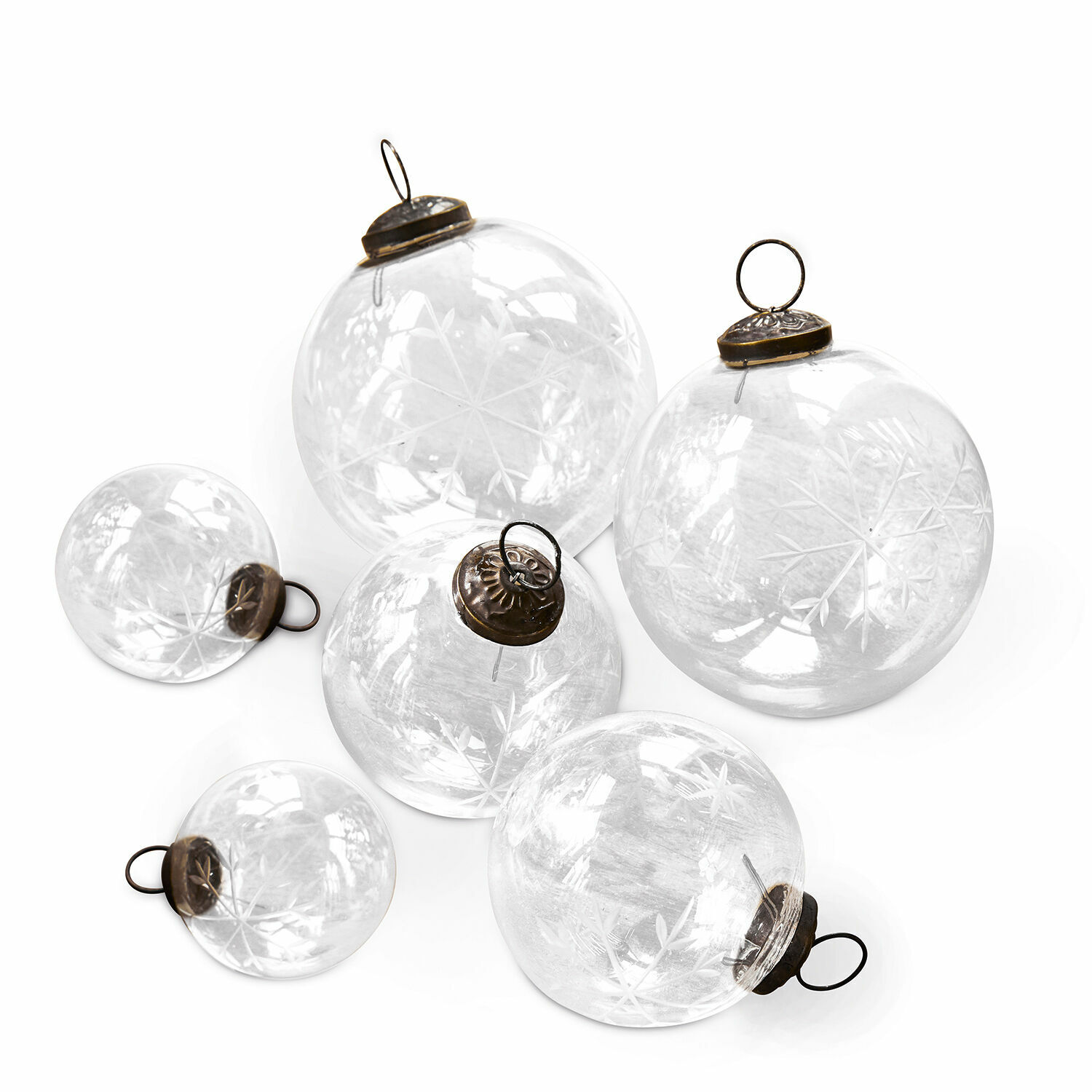 Lot de 6 décorations de Noël Coro Ensemble de boules de Noël en verre transparent avec accroches métalliques et motif étoile gravé