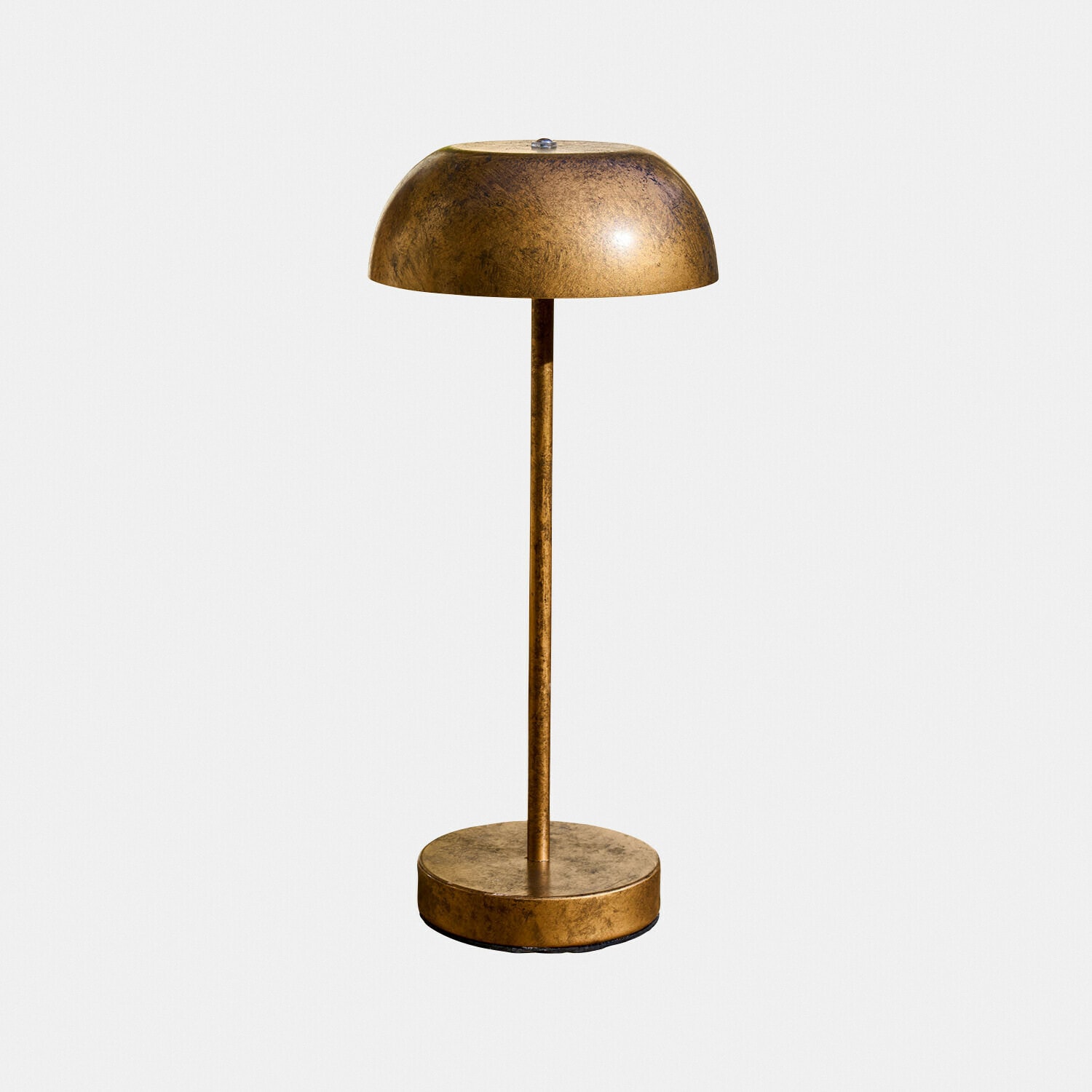 Oplaadbare tafellamp Lumirah Tafellamp van metaal in antiek gouden kleur met modern, minimalistisch ontwerp