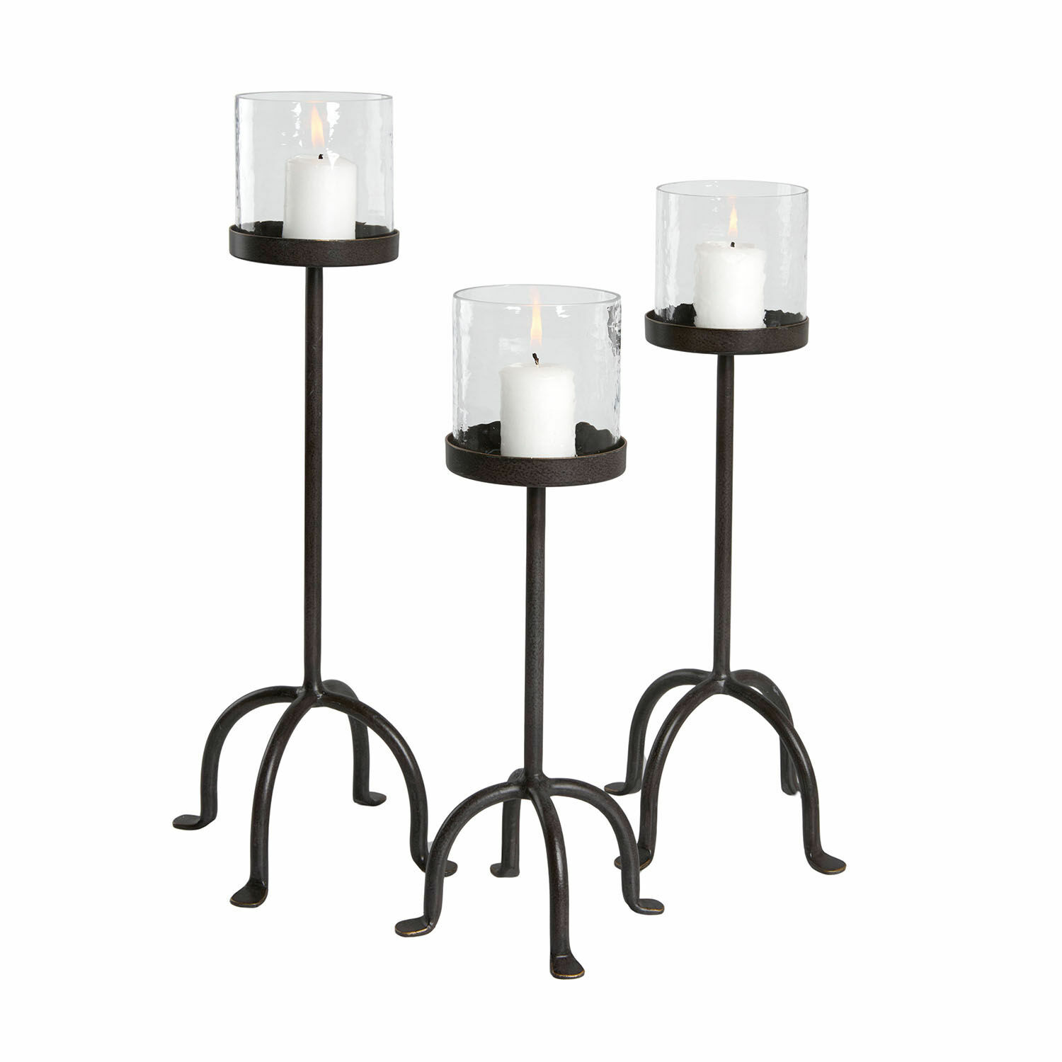 Kaarsenhouder set van 3 Tanbira Set van drie metalen kandelaren met helder glas en witte kaarsen voor interieurdecoratie