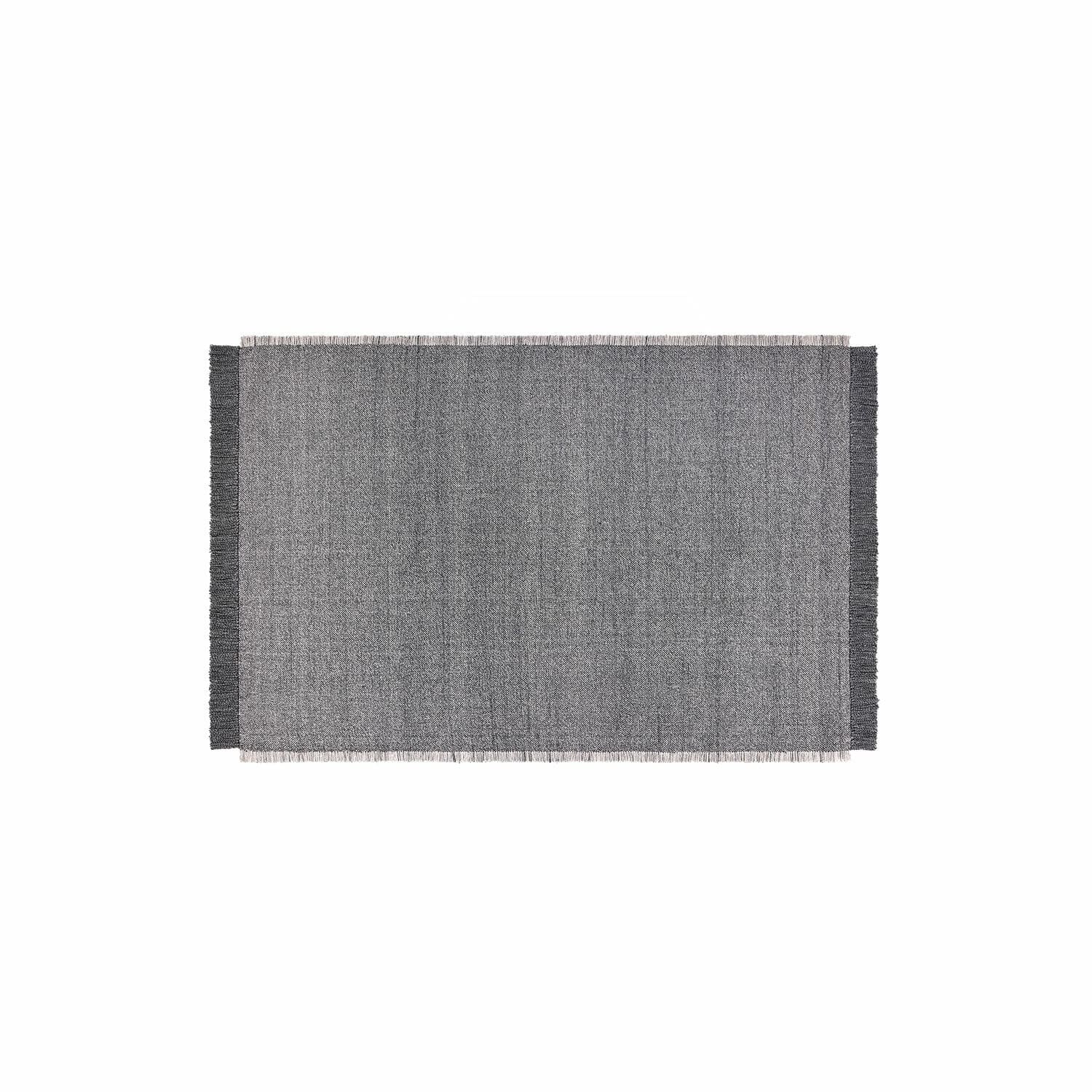 Tapis d’intérieur et d’extérieur Marivela Tapis rectangulaire gris avec franges sur les côtés courts, tissu à texture fine