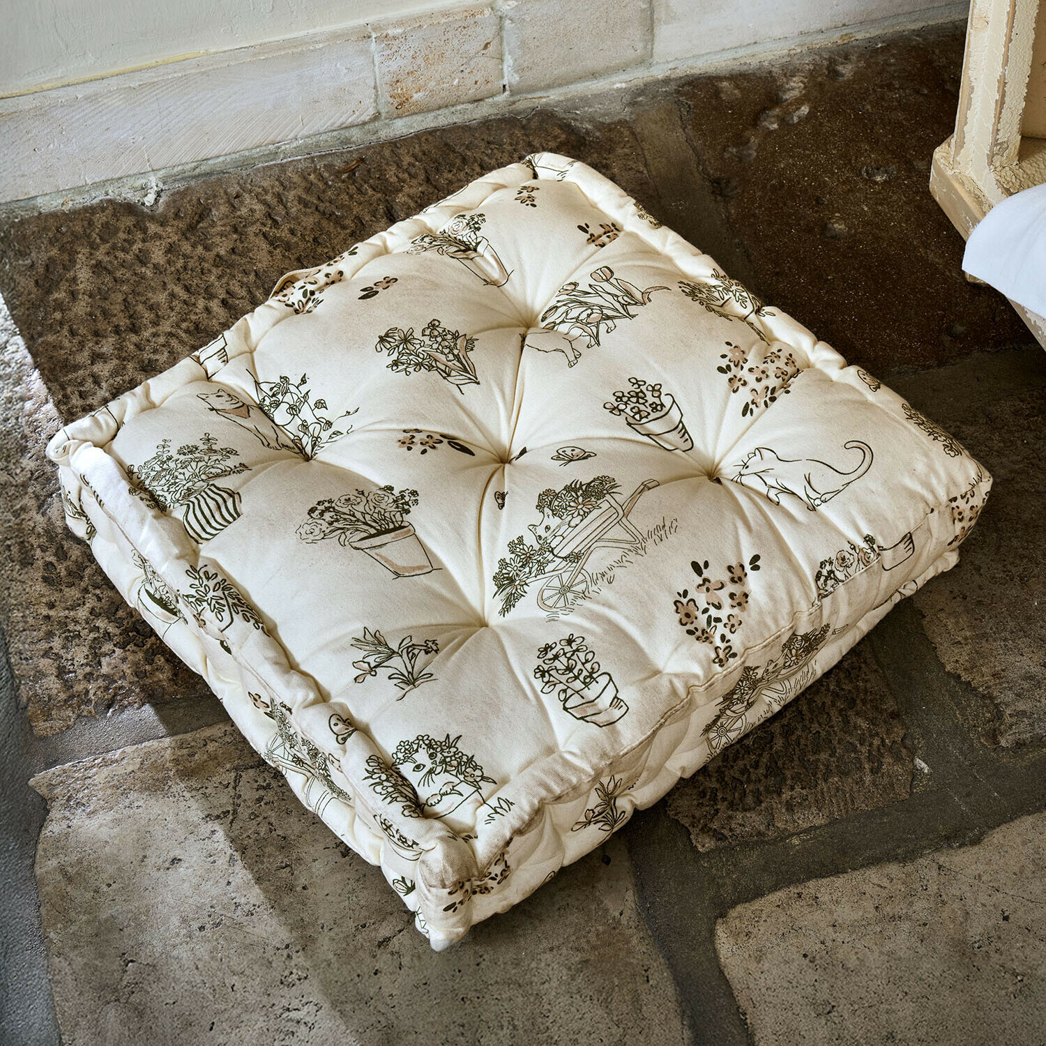 Coussin Orsélie Coussin épais crème avec motifs de plantes et chat, en coton doux, idéal pour décoration intérieure