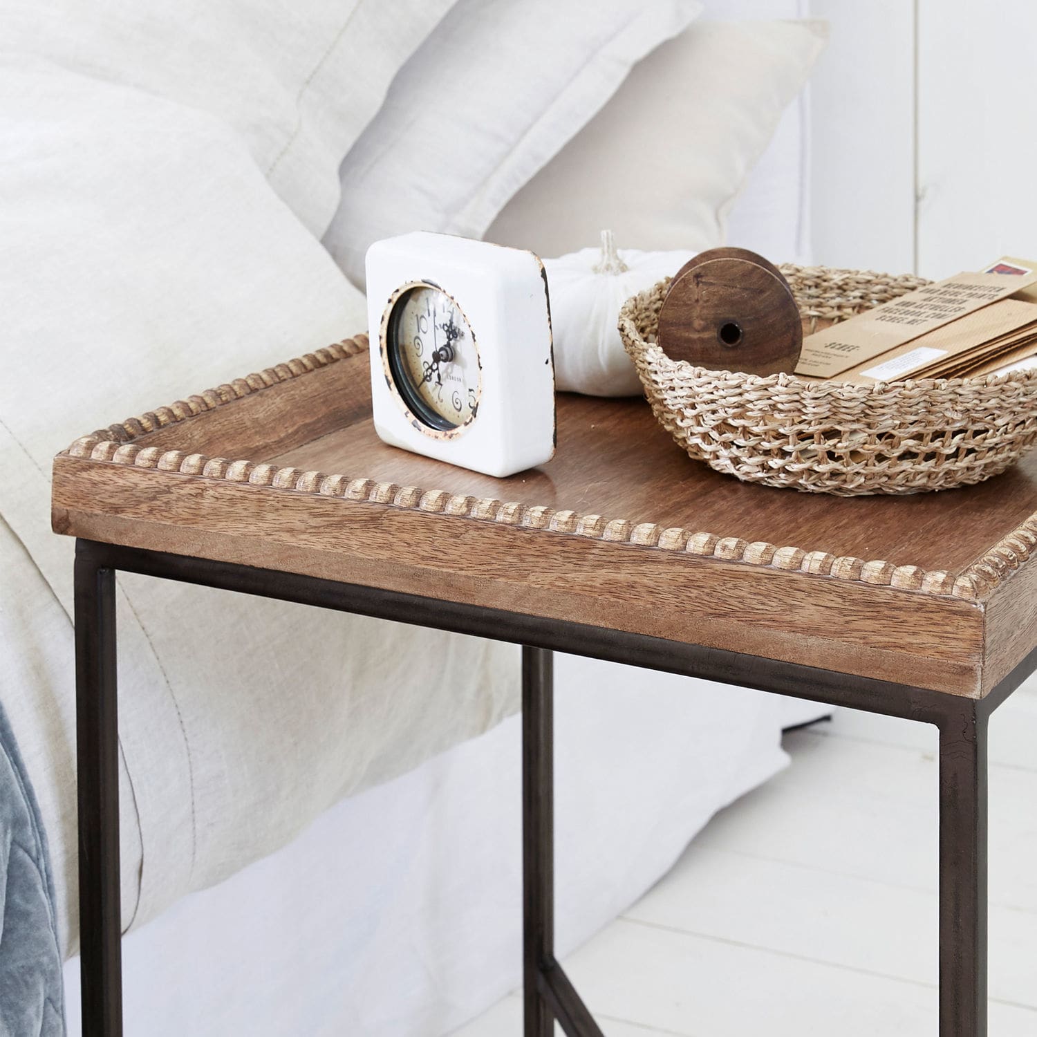 Table d’appoint Lakovo
