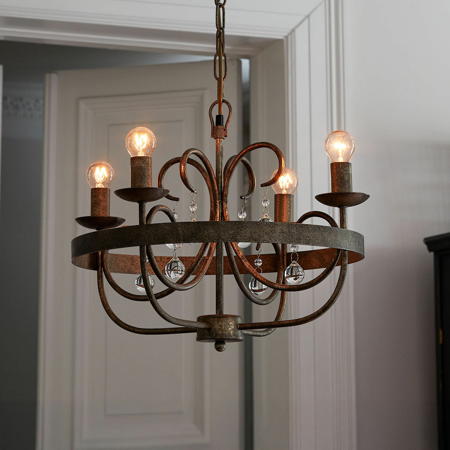 Lustre Windscombe