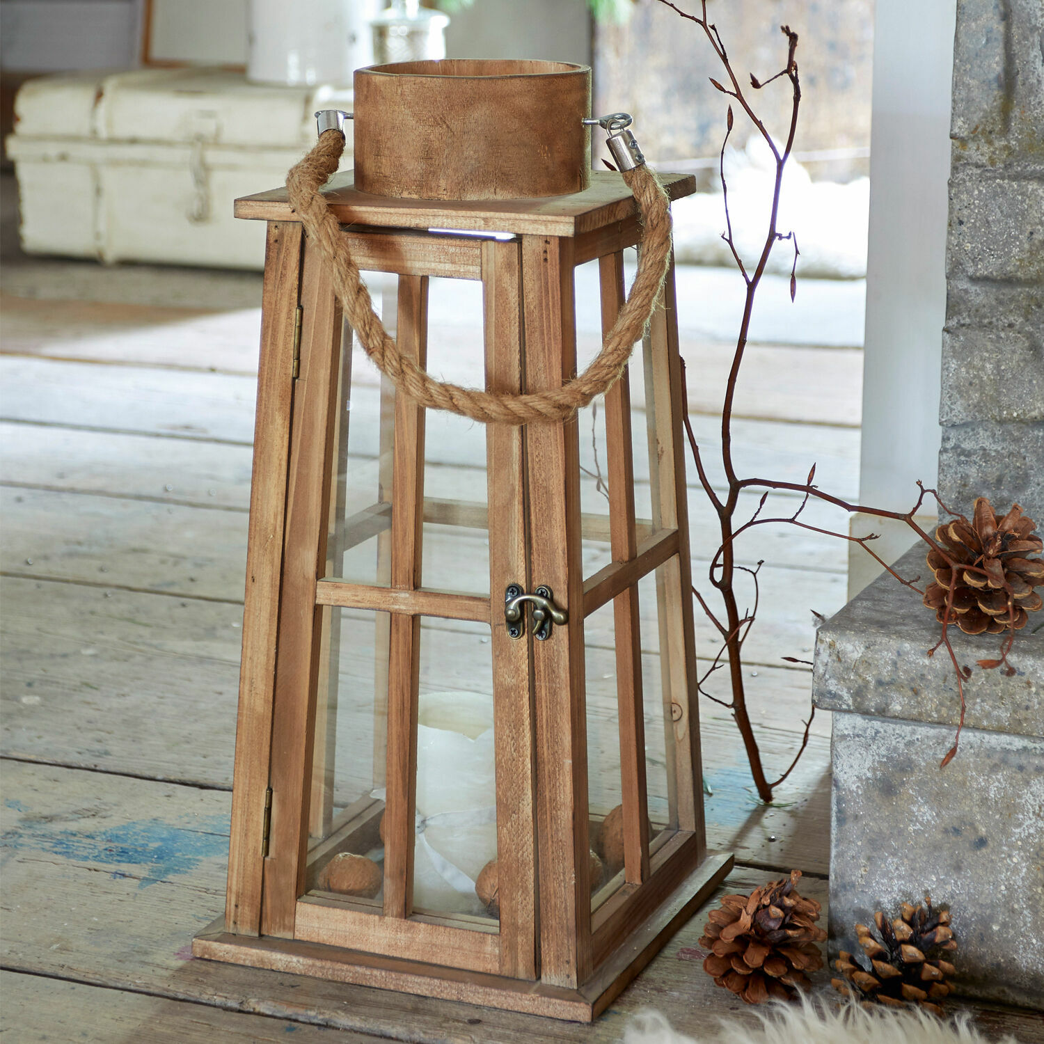 Lanterne en bois avec poignée en corde et panneaux en verre pour bougie, décoration intérieure rustique
