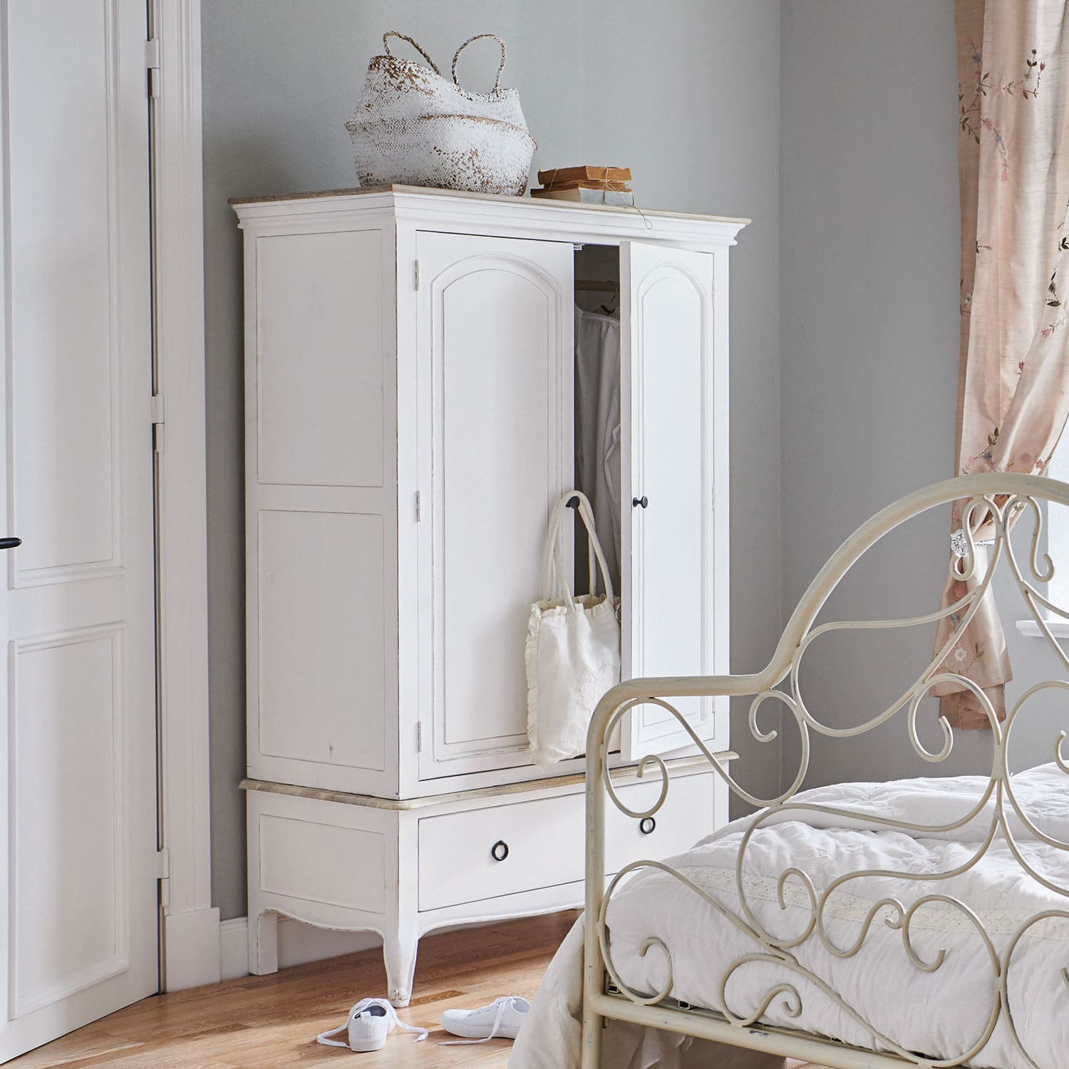 Armoire Plaish