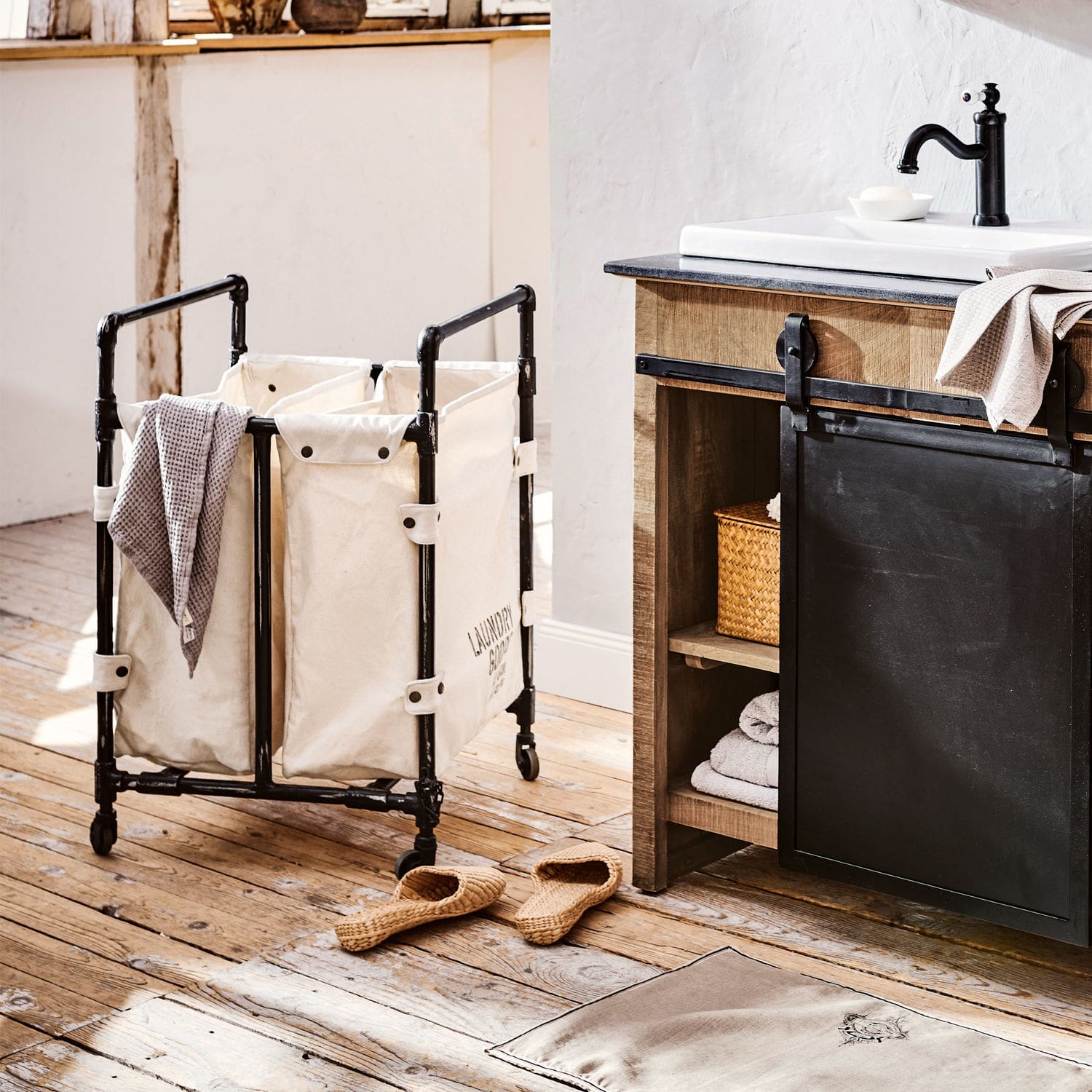 Corbeille à linge Kondara