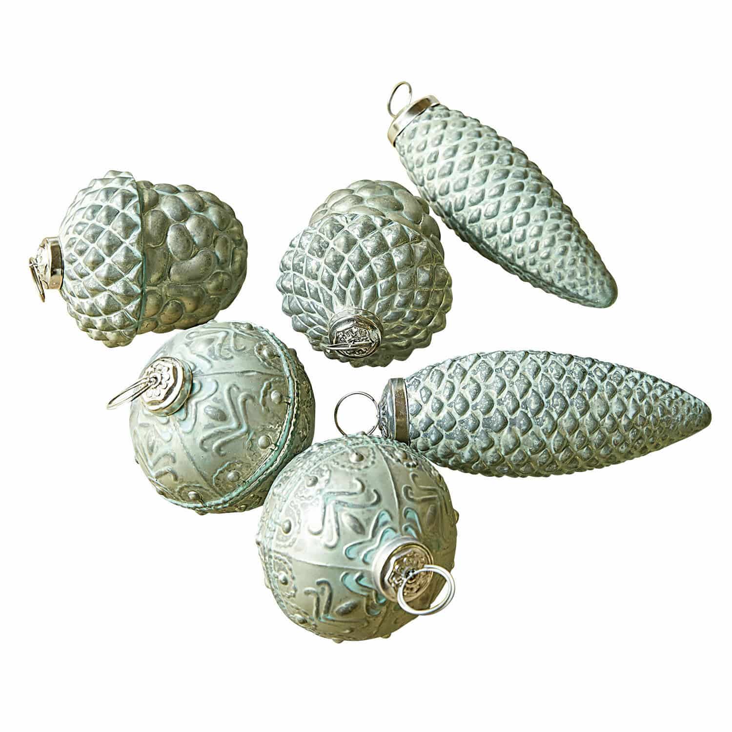 Lot de 6 décorations de Noël Quirat Ensemble de six décorations de Noël vertes en forme de pommes de pin et boules en métal et verre