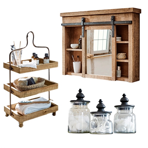 Badkamer set van hout met spiegel, plank, handdoekhouder en glazen potten voor cosmetica
