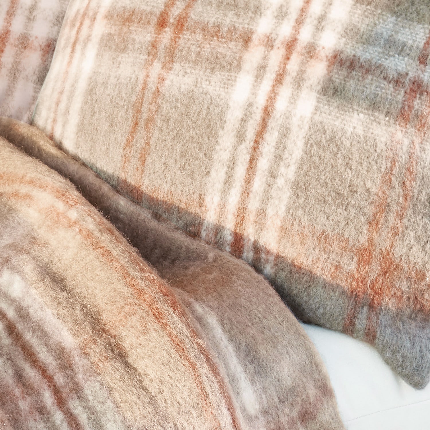 Plaid + 2 kussens Shaw