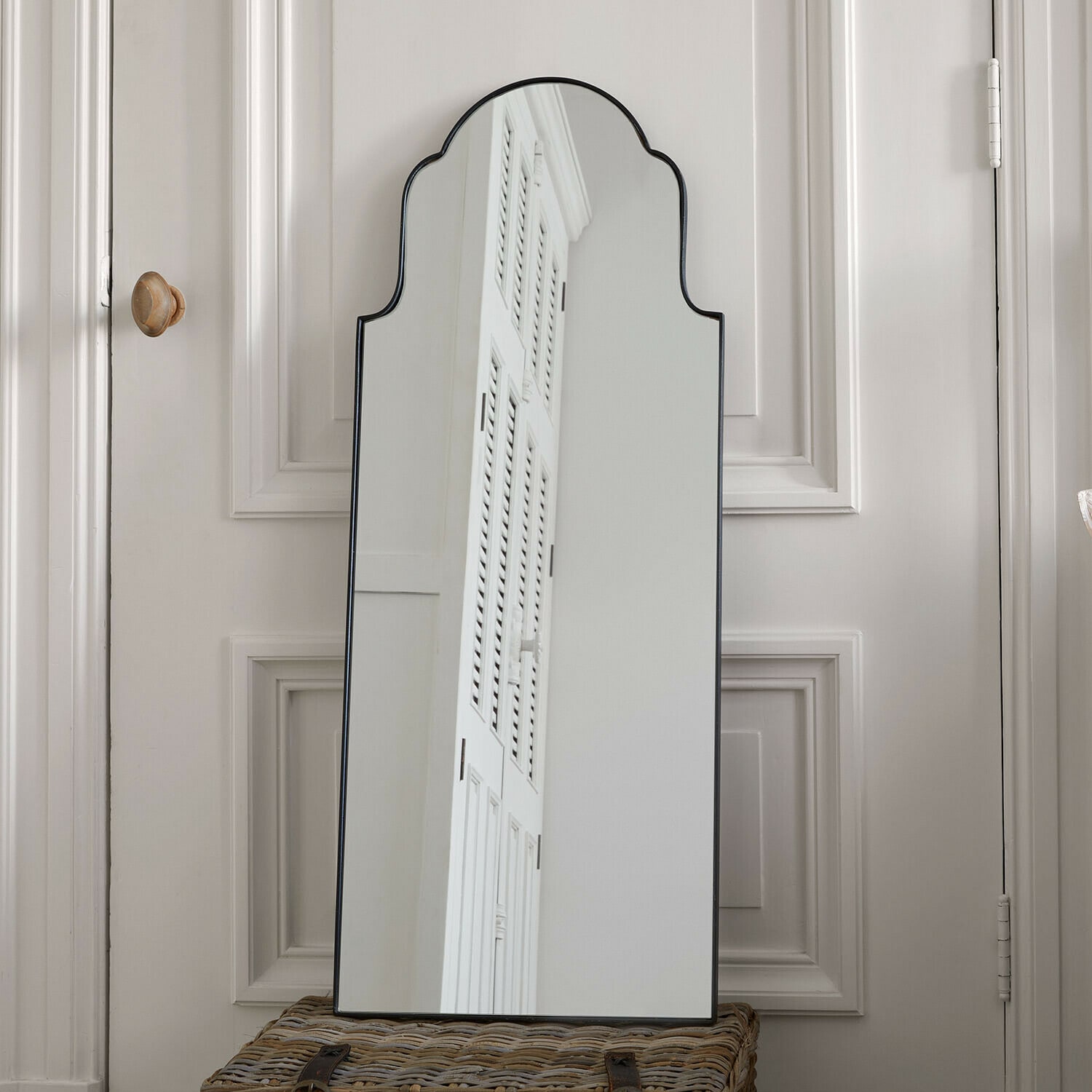 Miroir mural Tavreen