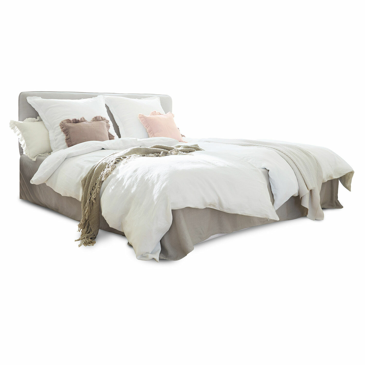 Lit Aubrianne gris en tissu avec literie blanche et coussins pastel pour chambre à coucher