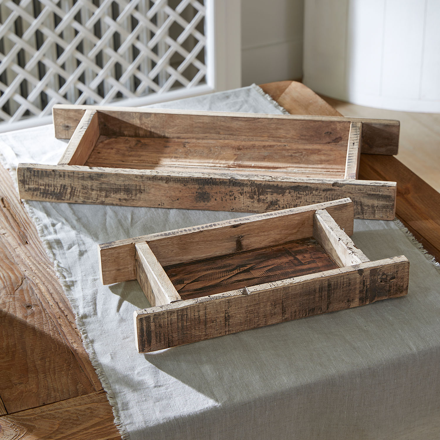 Plateaux rectangulaires en bois naturel pour décoration ou rangement sur table