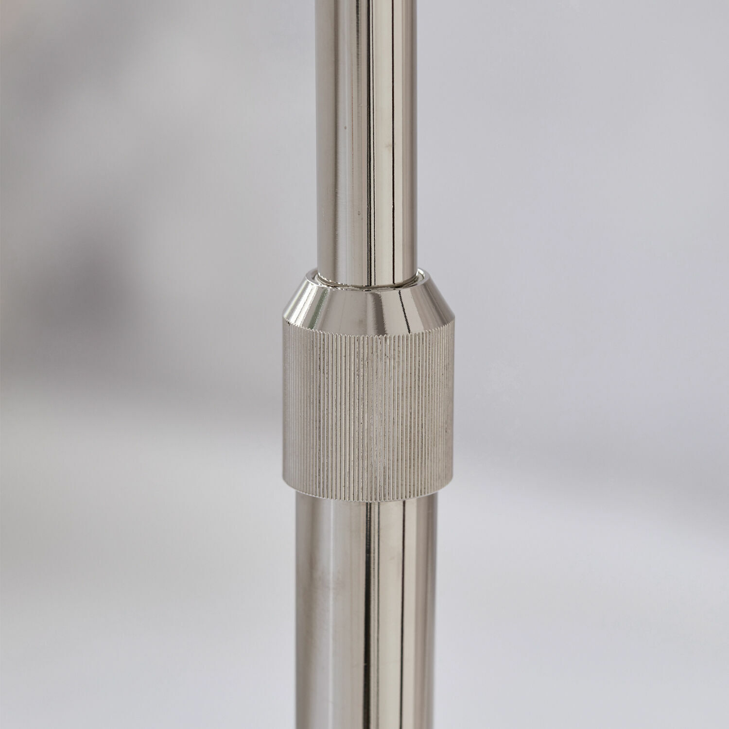 Lampadaire à arc Aefilig