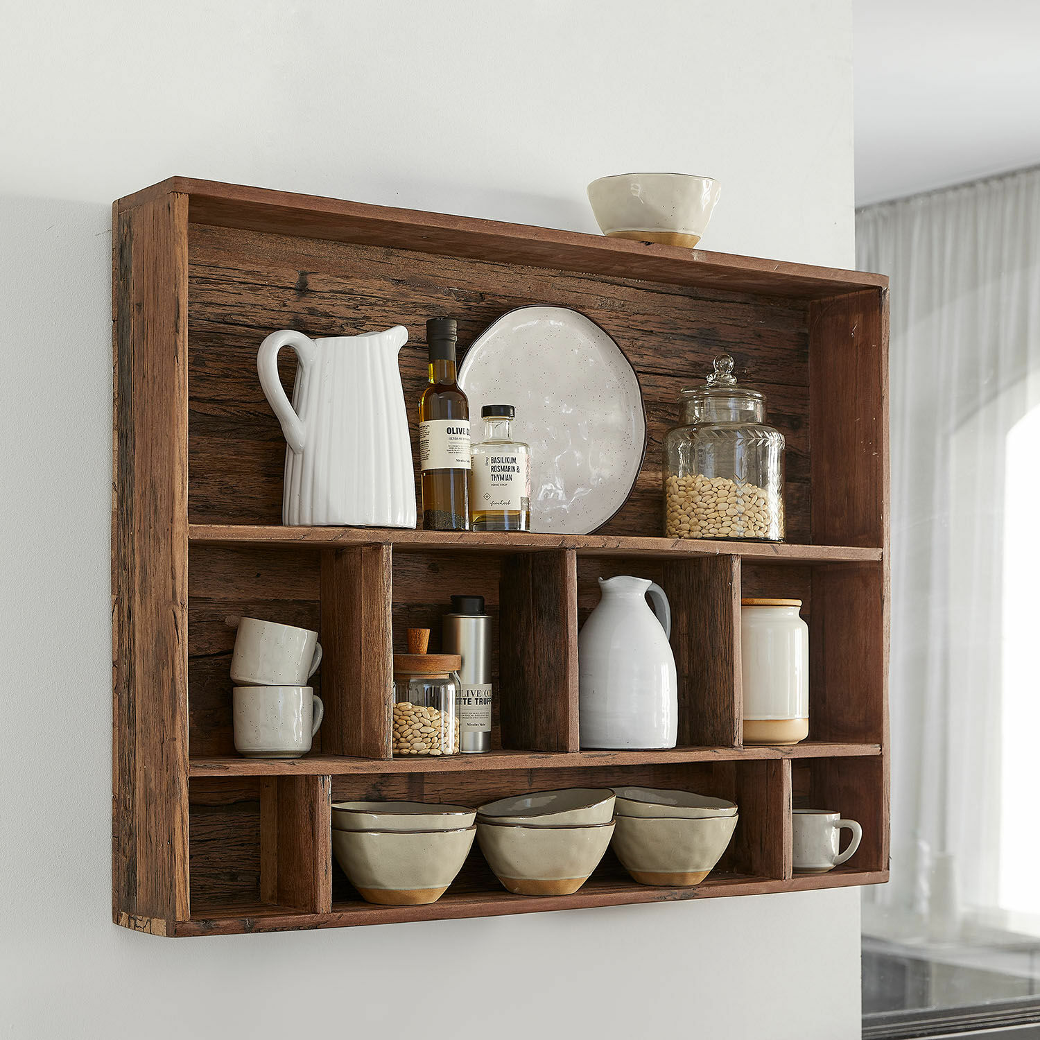 Étagère murale Tresienne Étagère murale en bois rustique avec céramiques et bocaux pour cuisine style vintage