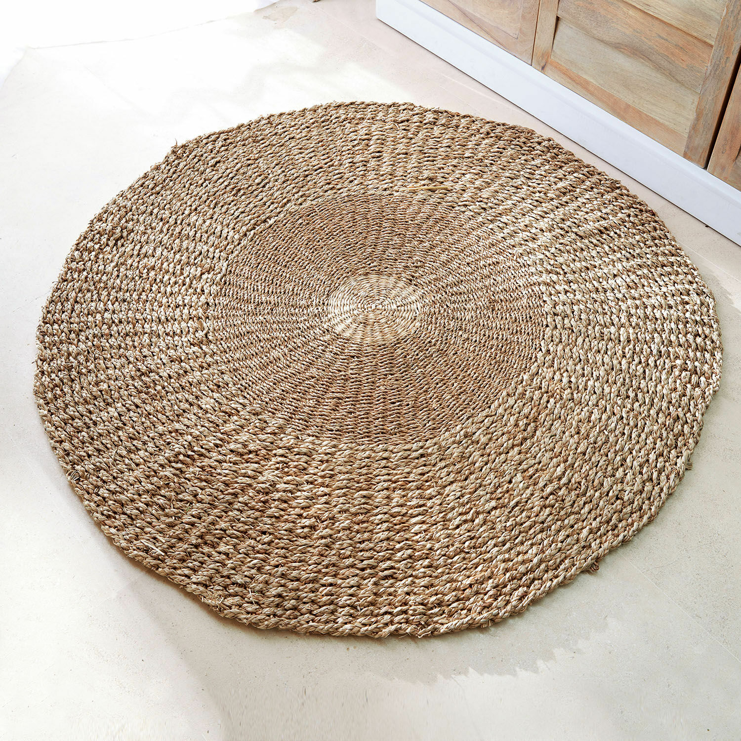 Vloerkleed Hénaménil Ronde vloerkleed van natuurlijk beige sisal, perfect voor interieurdecoratie en vloeren.