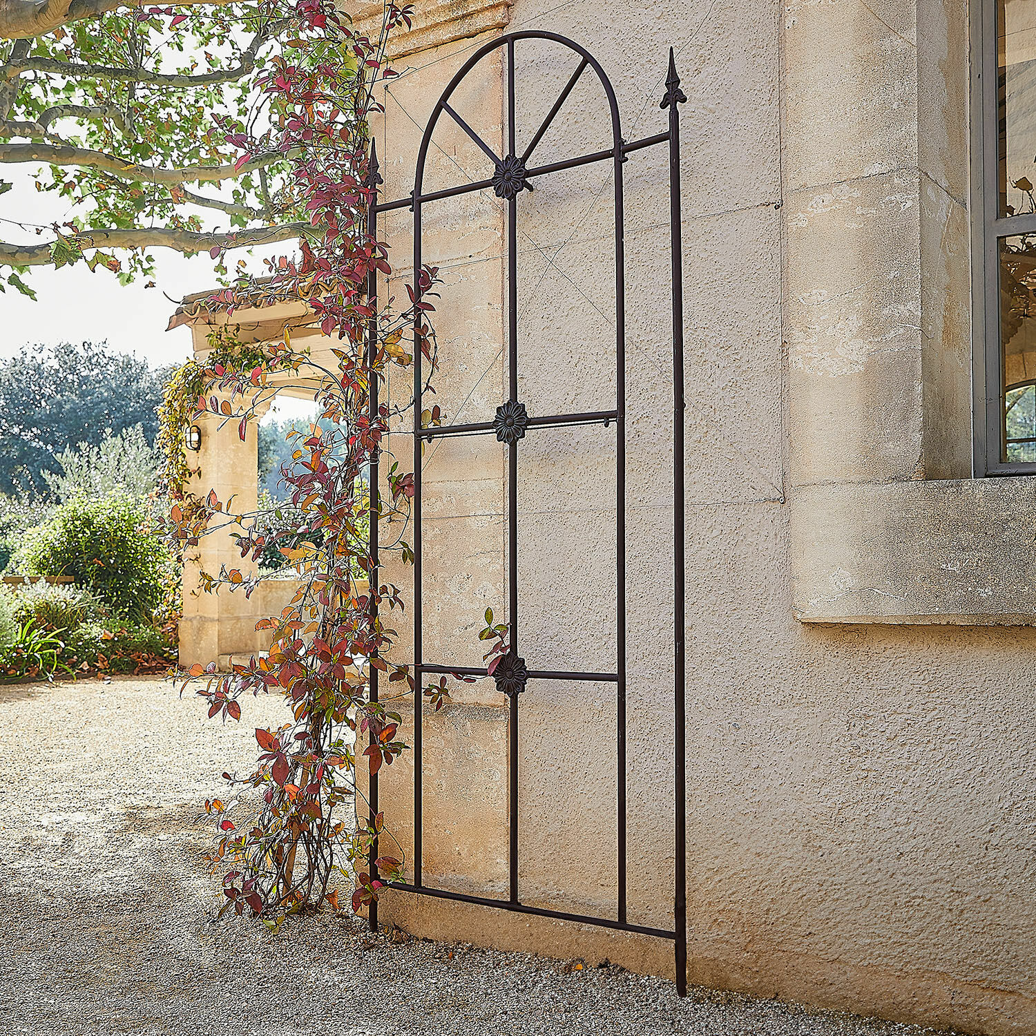Treillage Silvexon Treillis de jardin en métal noir avec décor floral pour soutenir les plantes grimpantes