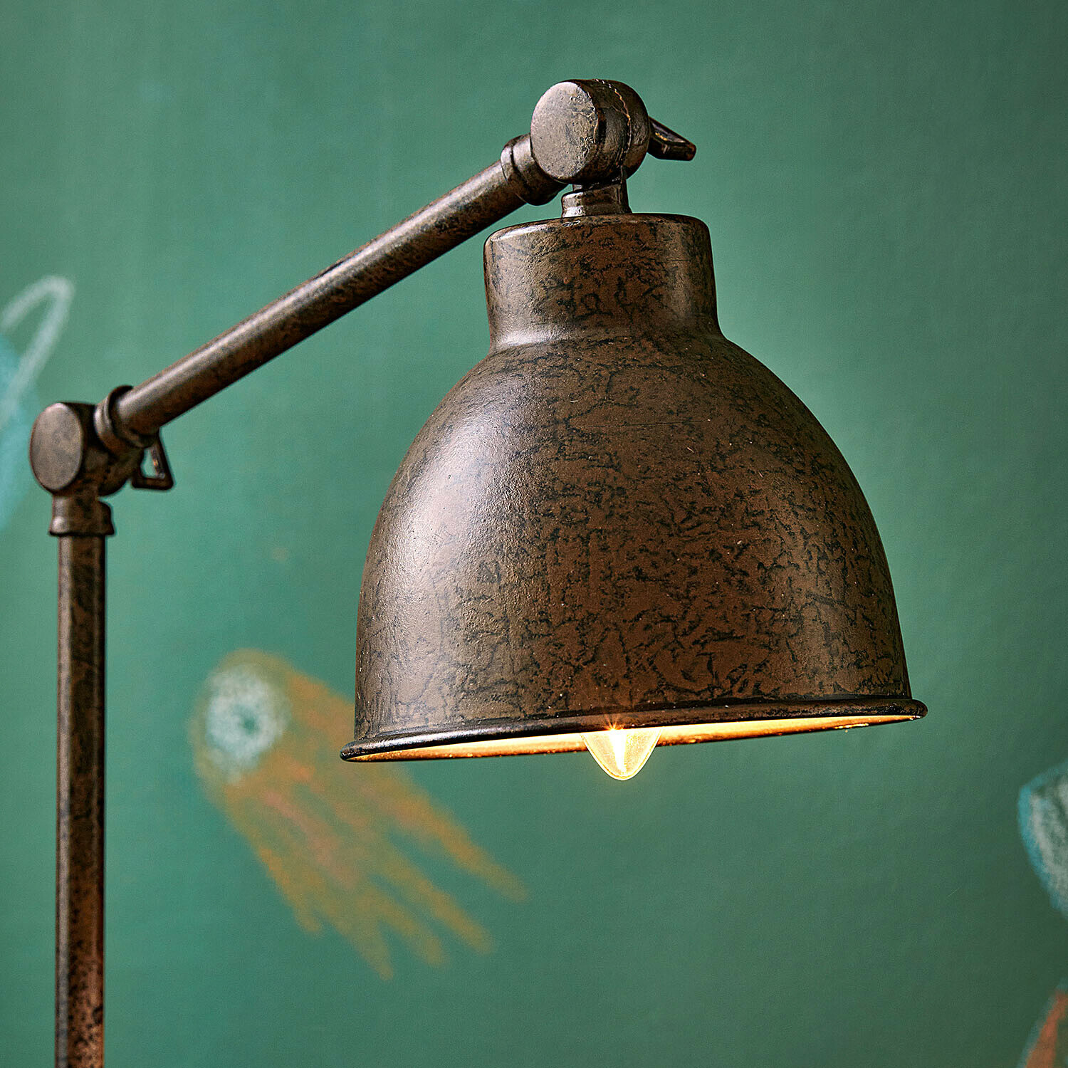 Lampe de bureau Cheeklee