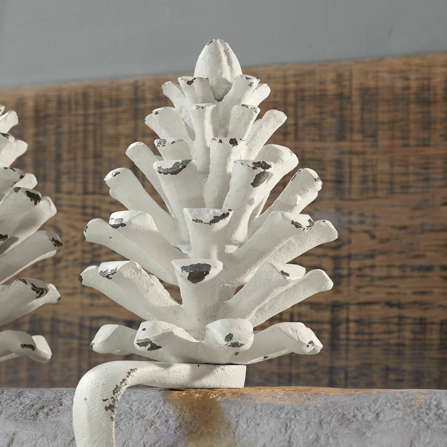 Lot de 2 pommes de pin en métal Firenza