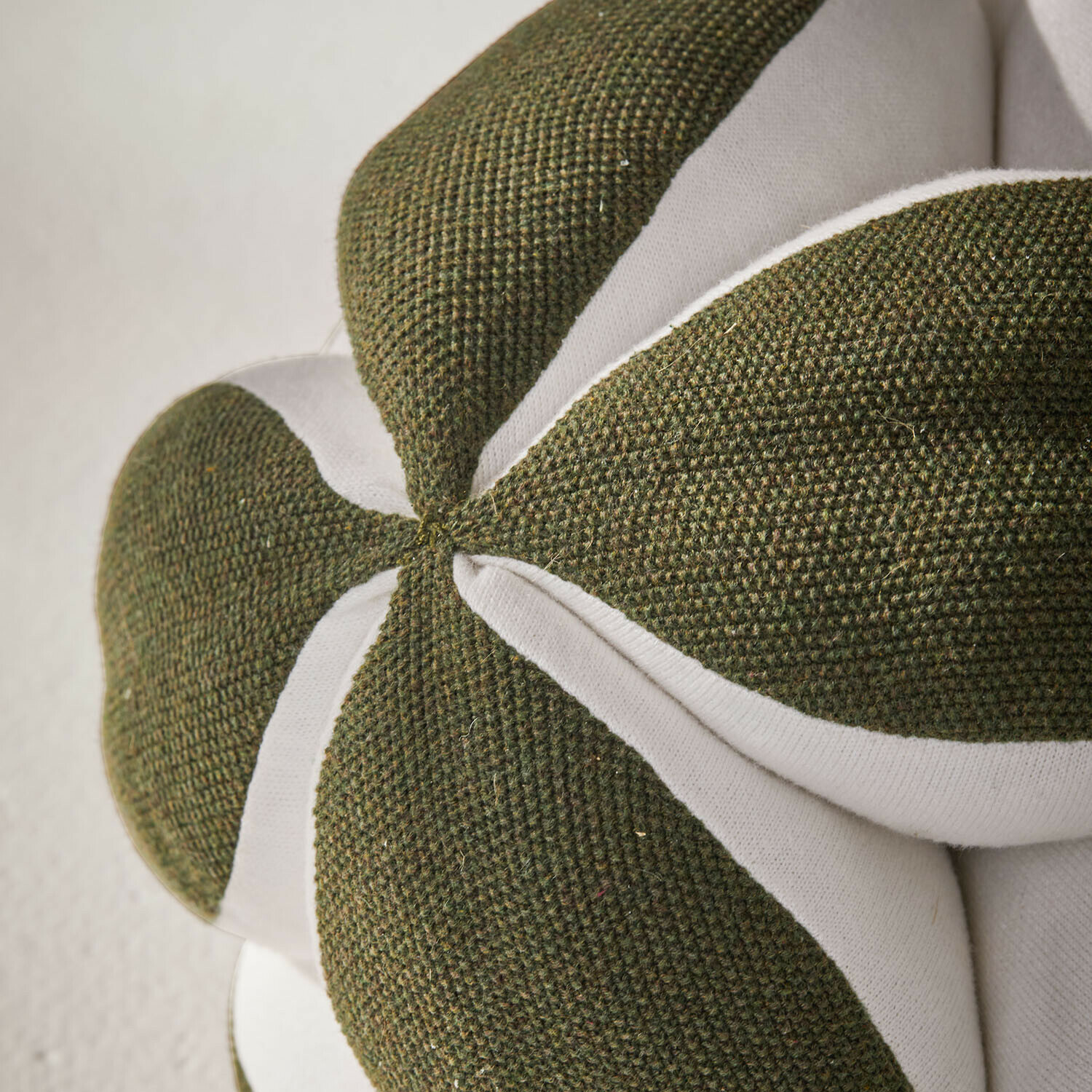 Huisdierenspeeltje Wuslina