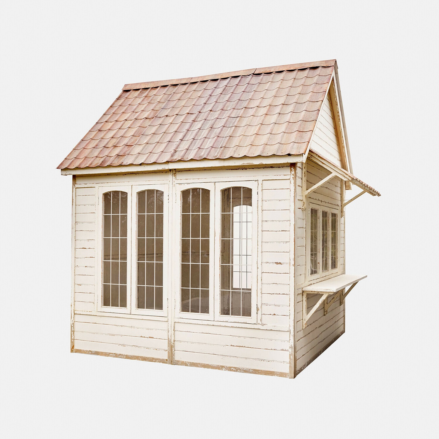 Maisonnette de jardin Stormhavn Petite maison en bois blanc avec fenêtres vitrées et toit en tôle ondulée rougeâtre