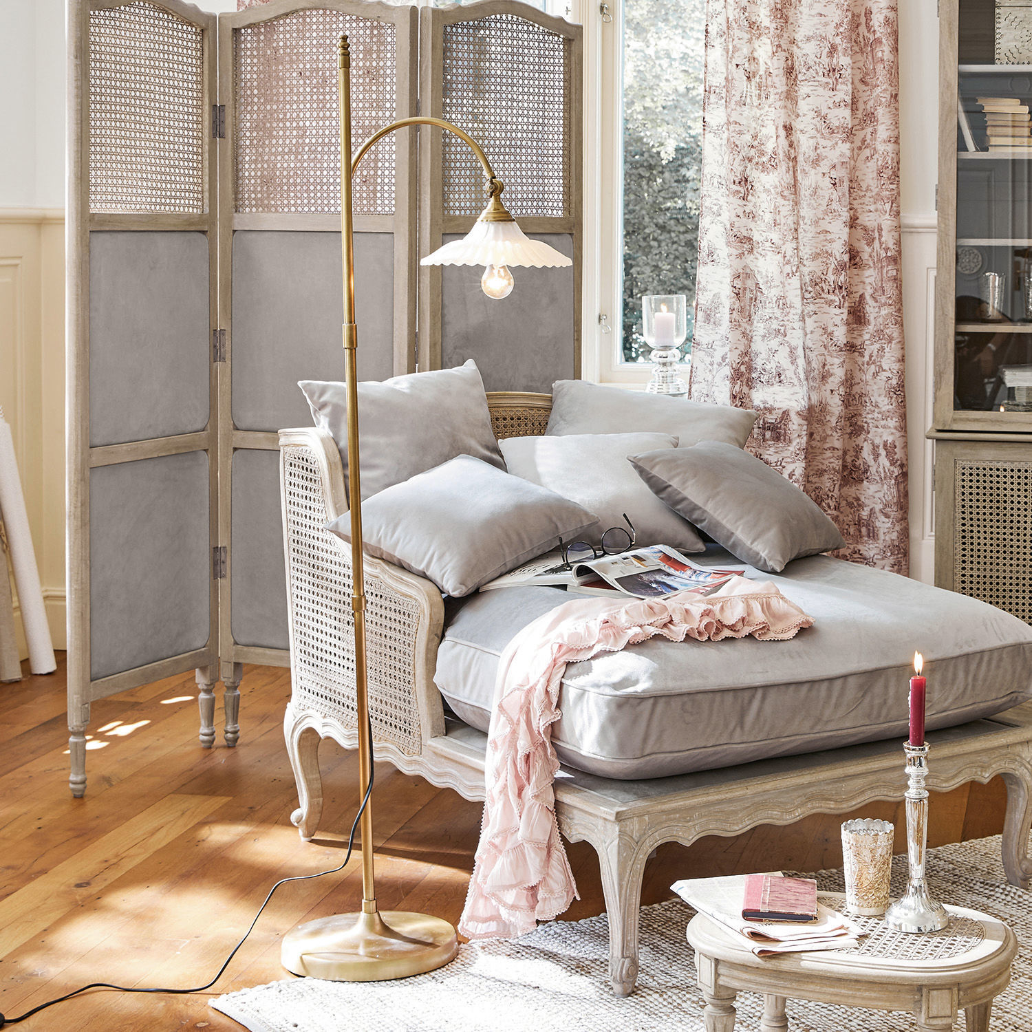 Staande lamp Lyna