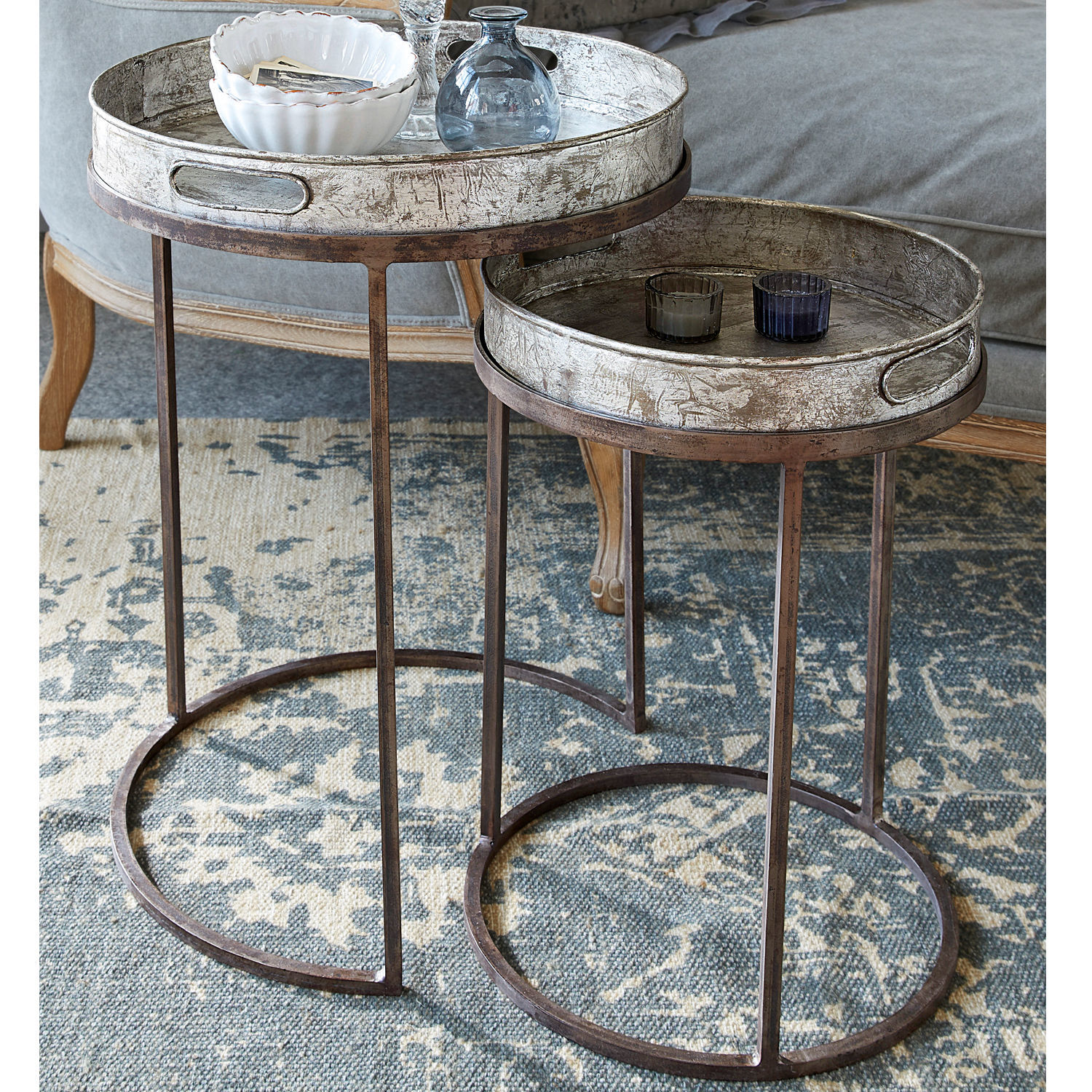Lot de 2 tables d’appoint Saint Mark