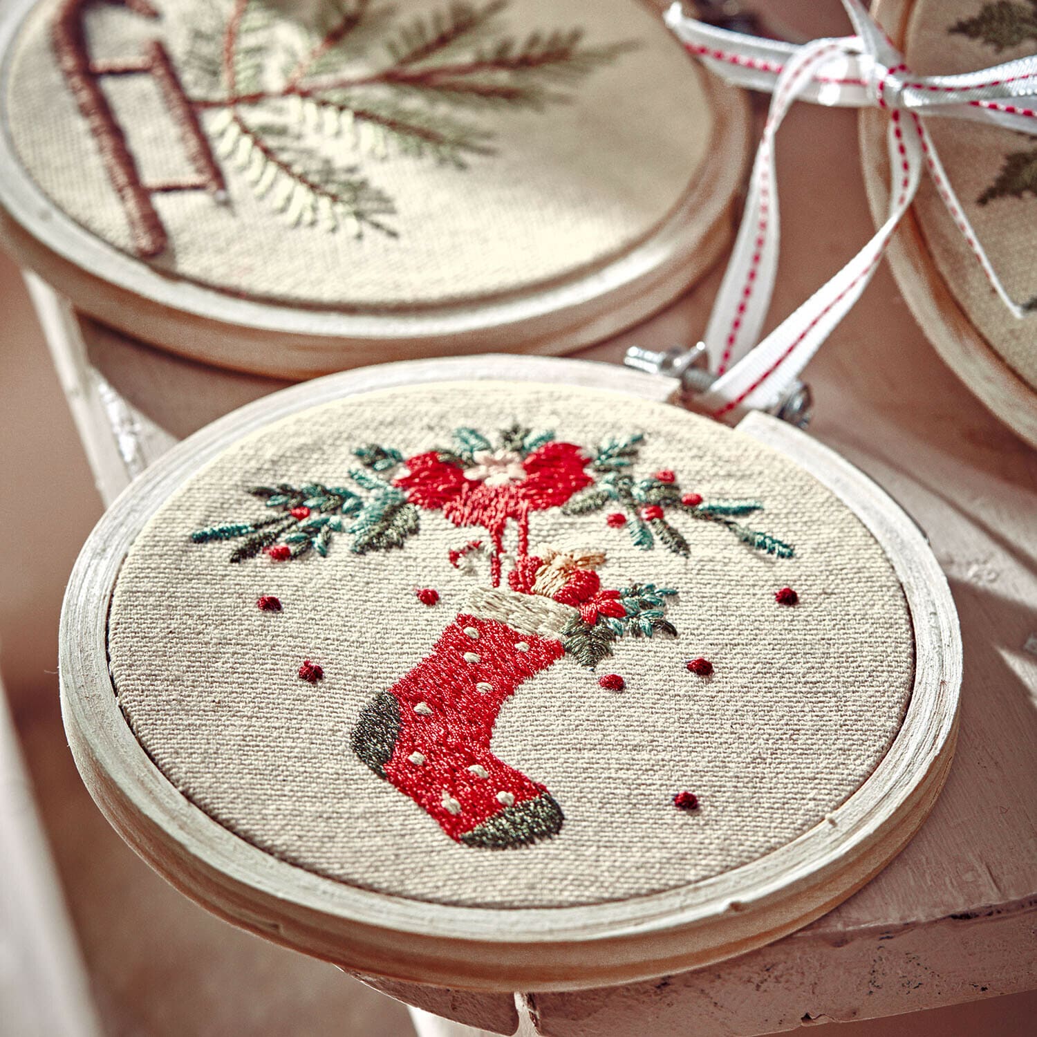 Lot de 4 décorations Seravas