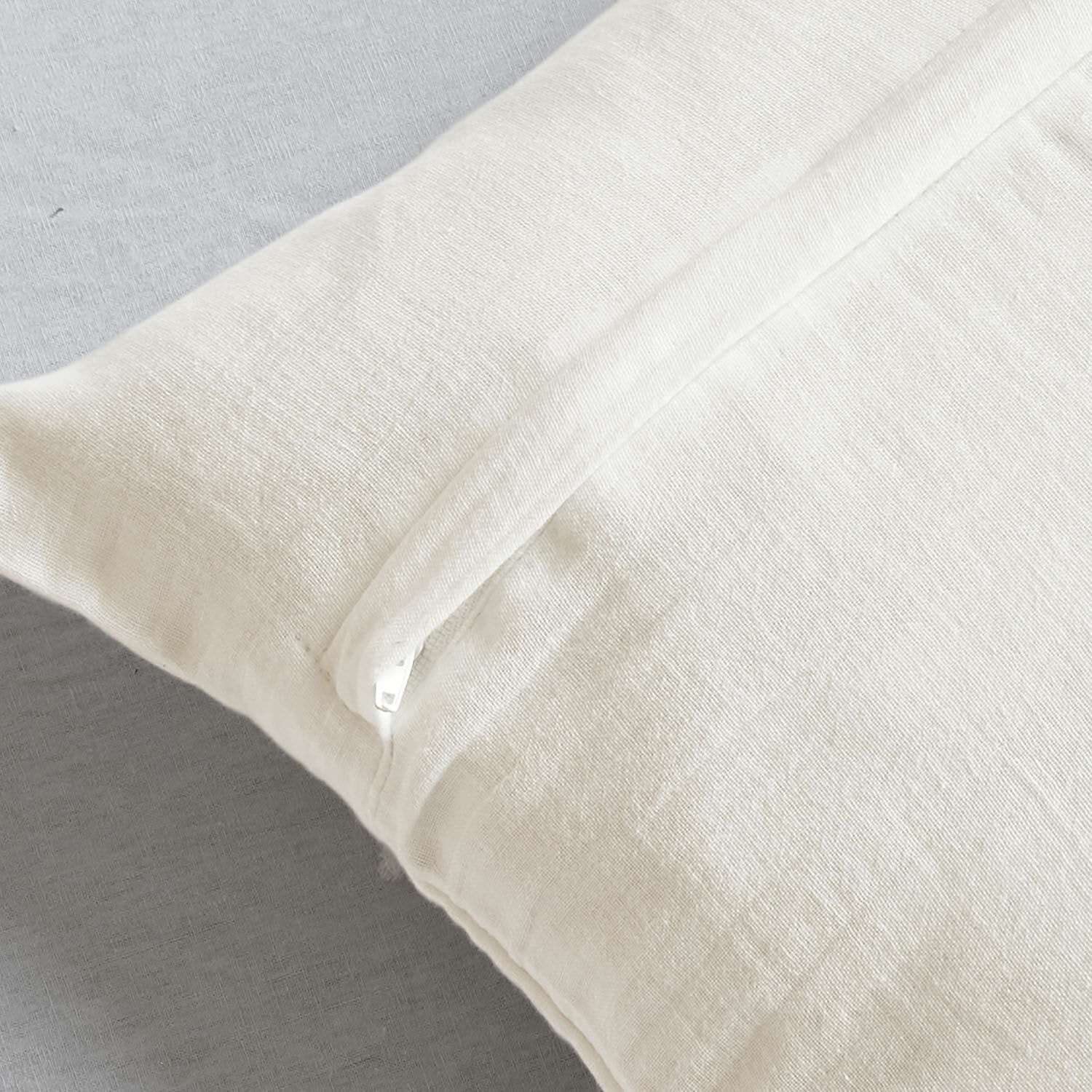Housse de coussin Dorevil