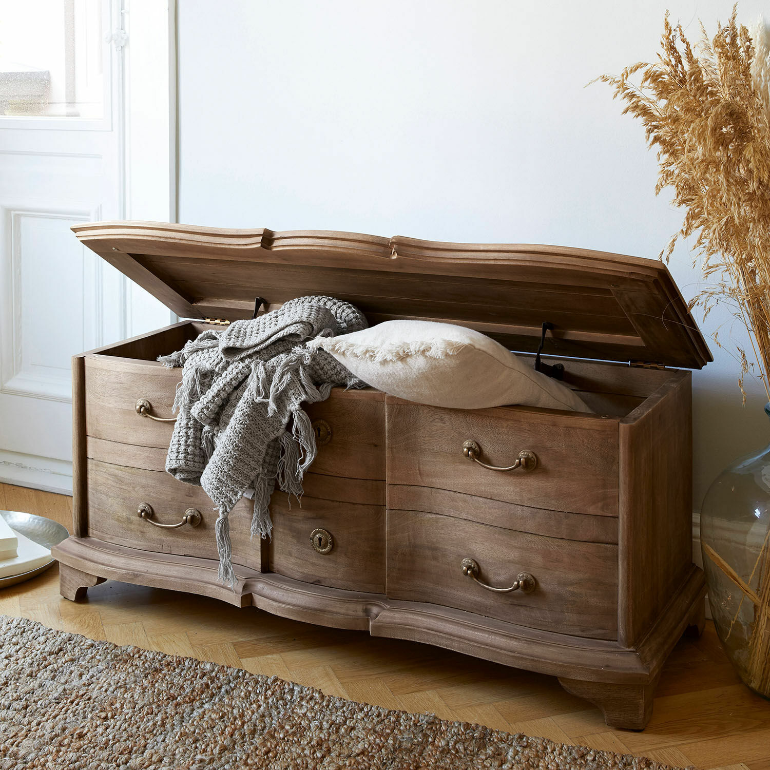 Malle Aiguillon Coffre de rangement en bois naturel avec tiroirs et couvercle ouvrant, style rustique élégant