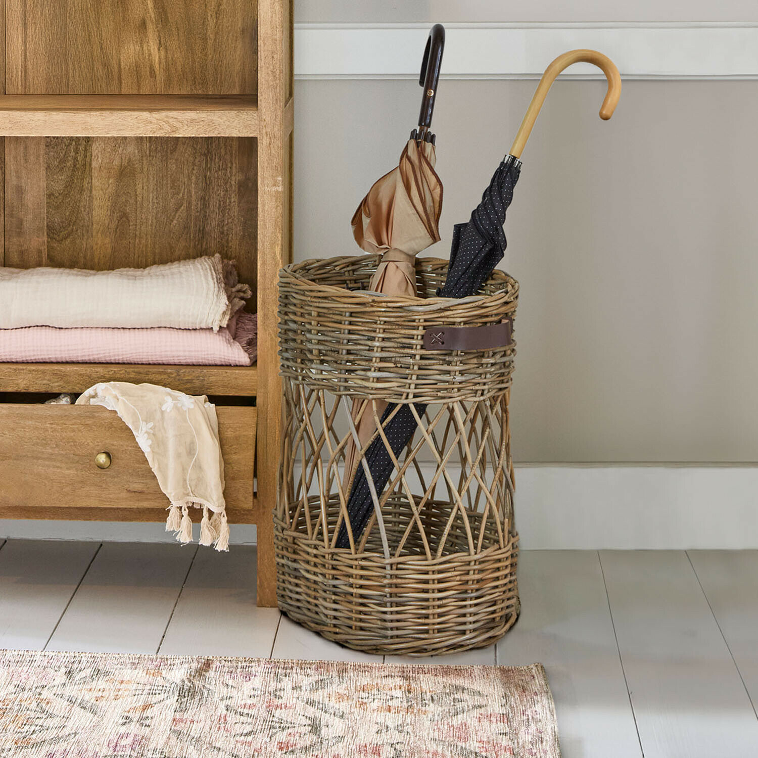 Porte-parapluies Lorviano Panier à parapluies rond en osier naturel, accessoire pratique pour l'entrée