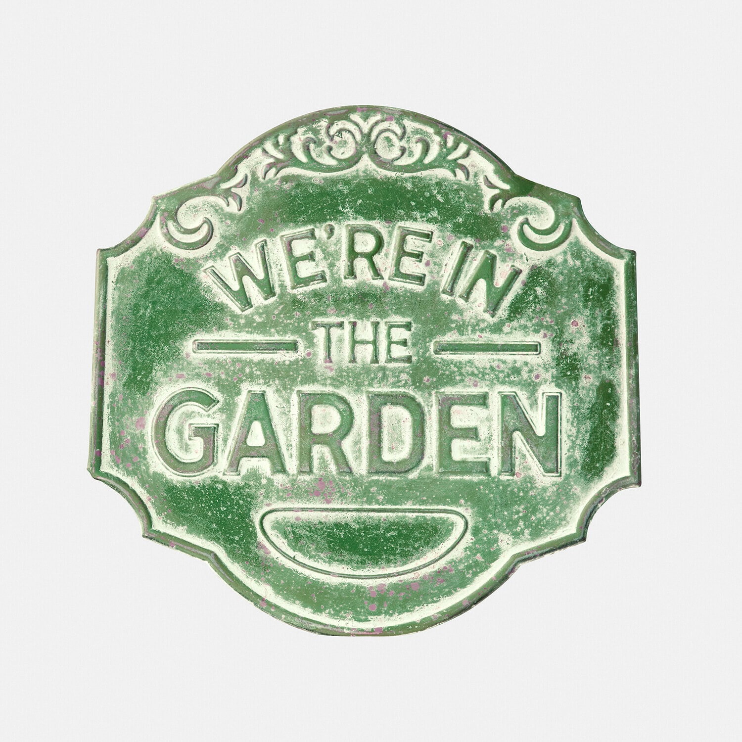 Panneau décoratif Merrin Plaque de jardin en métal vert vieilli avec inscription We're in the Garden pour décoration extérieure
