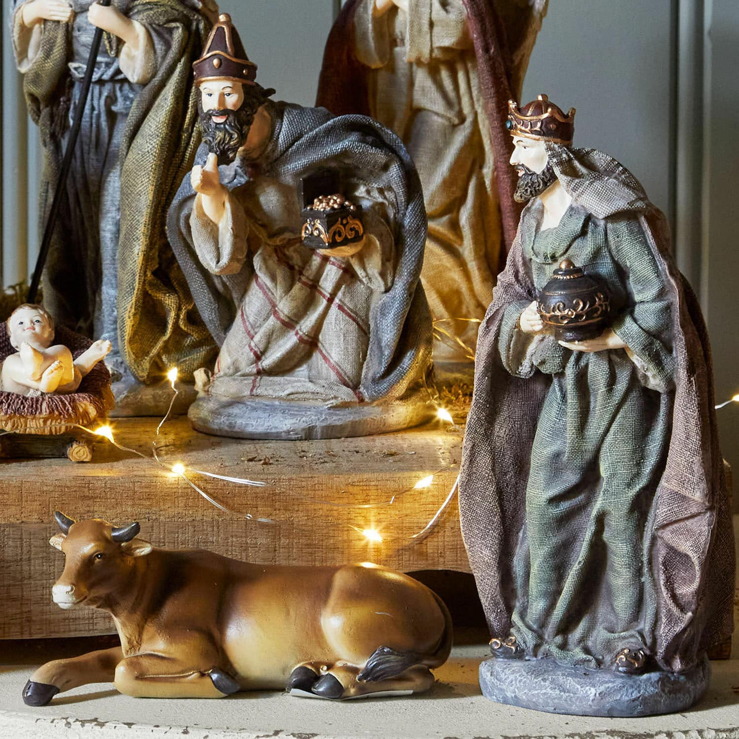 Lot de 11 personnages de crèche Luniva