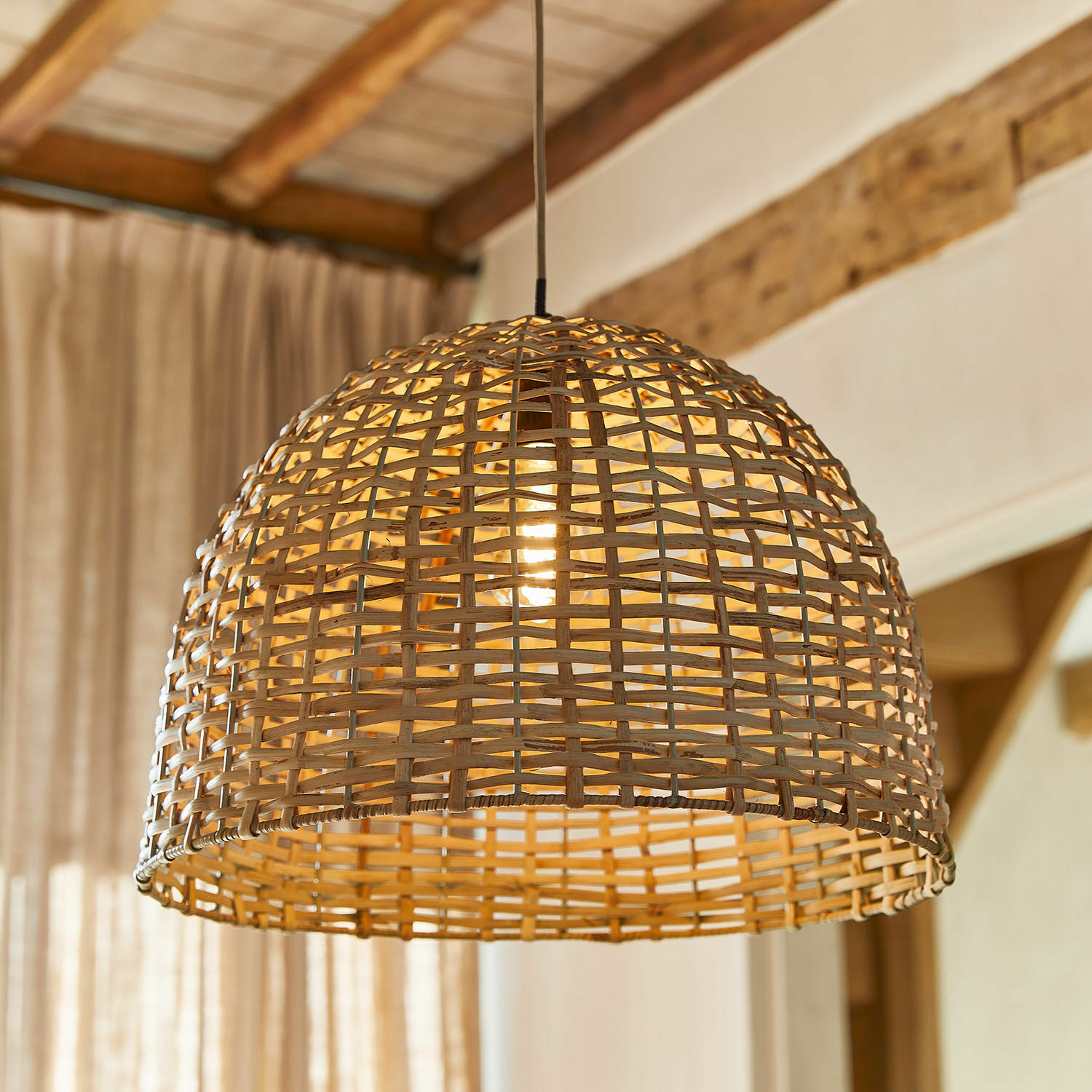 Suspension Tiquinal Suspension en rotin tressé couleur naturelle, lampe élégante pour salon ou salle à manger