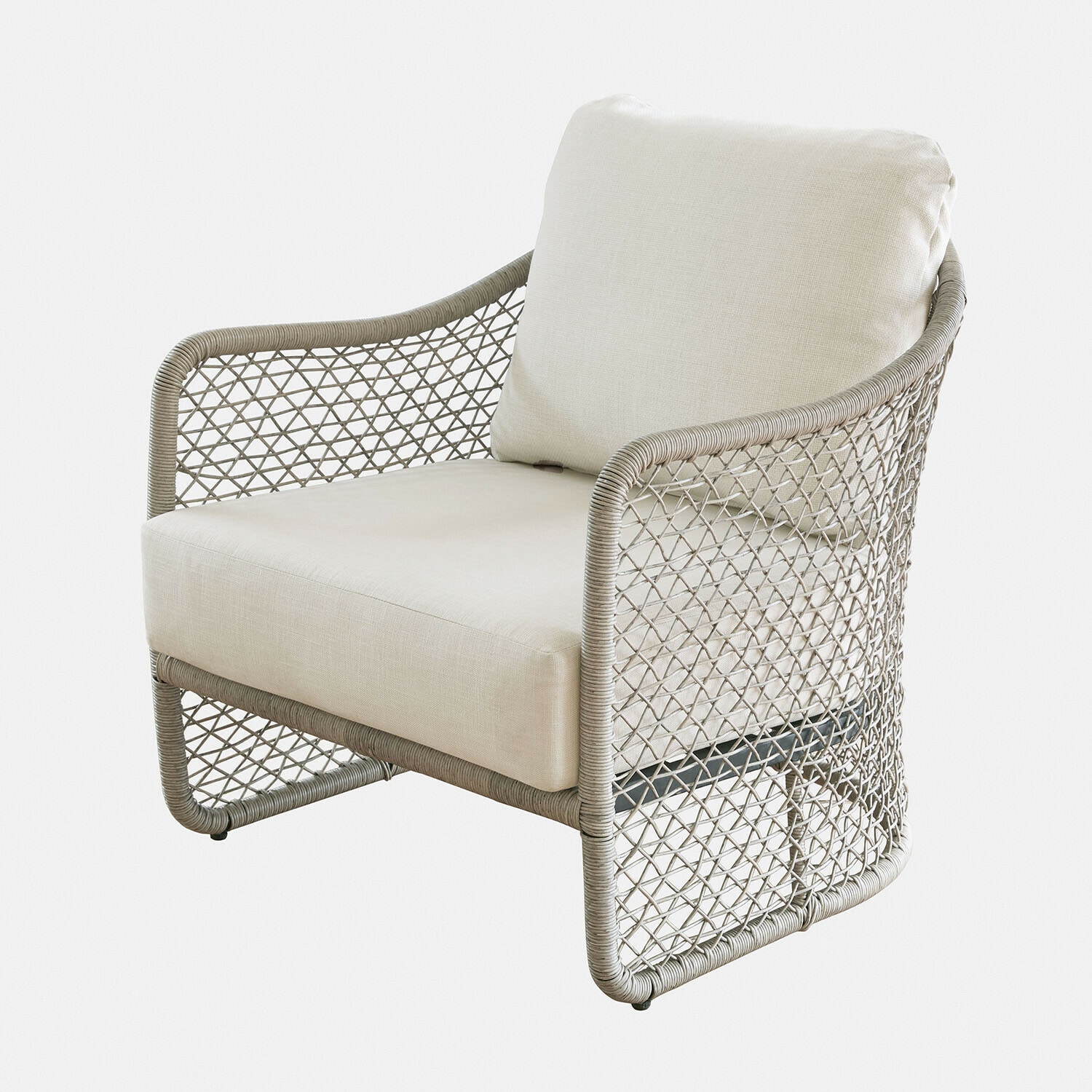 Fauteuil Langforda en rotin brun avec coussin crème, siège confortable pour salon