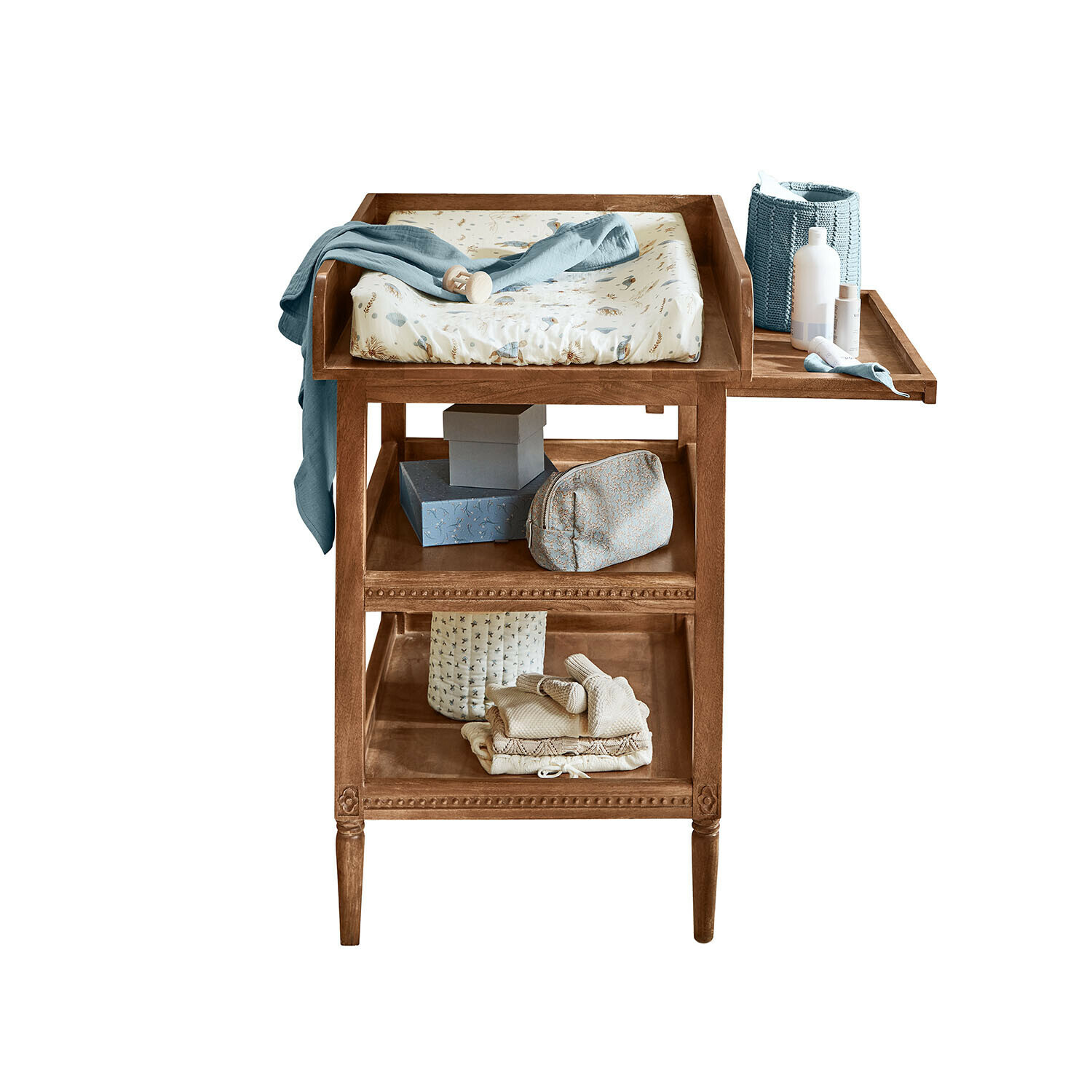 Bijzettafel Bellouvre Houten commode met planken en zachte crèmekleurige matras voor kinderkamer