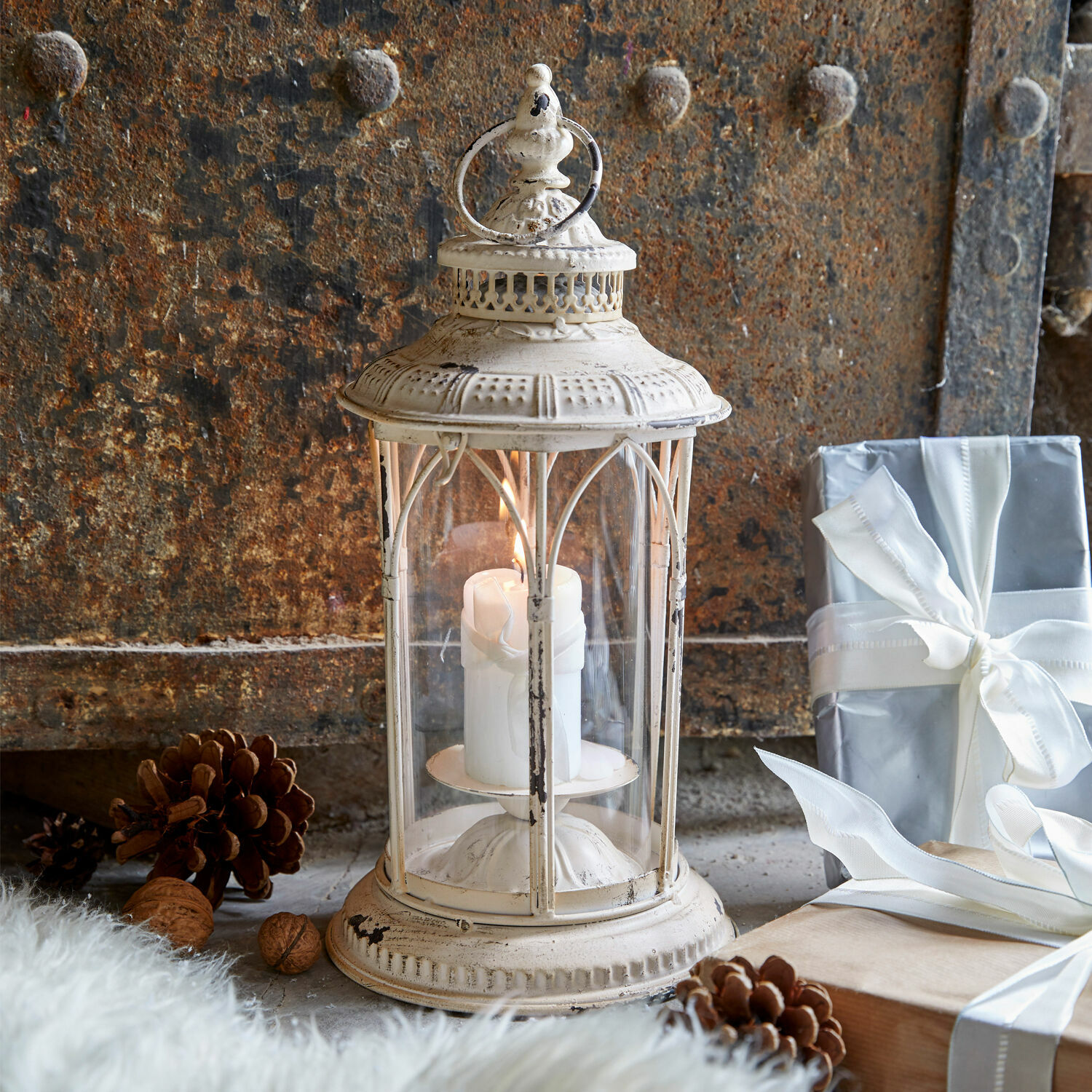 Lanterne Lanao Lanterne en métal blanc avec bougie, décor rustique pour intérieur chaleureux et cosy
