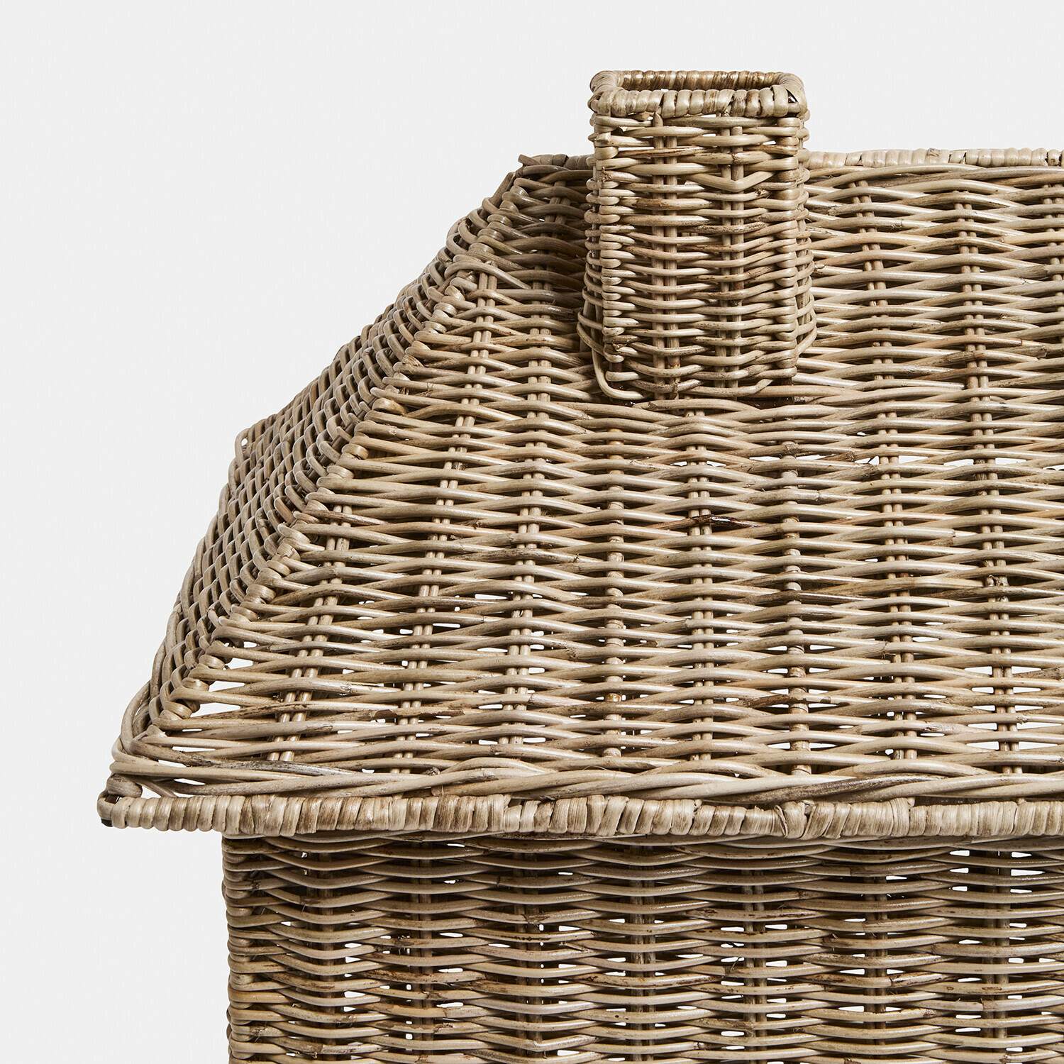 Truhe Dimply
