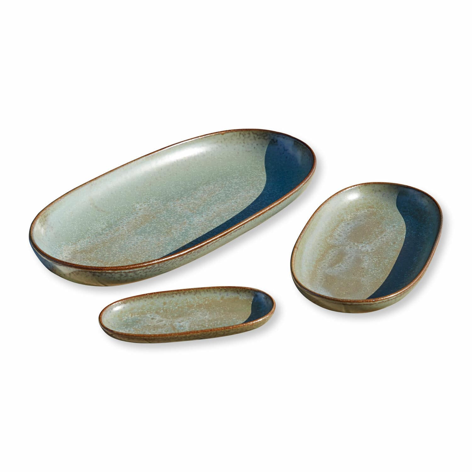 Lot de 3 plateaux de service Biarré Ensemble de trois assiettes ovales en céramique vert et bleu pour servir les plats avec style