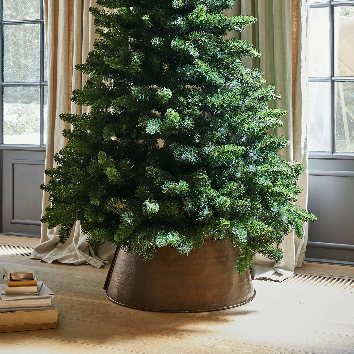 Bordure de l"arbre de Noël Omeyra