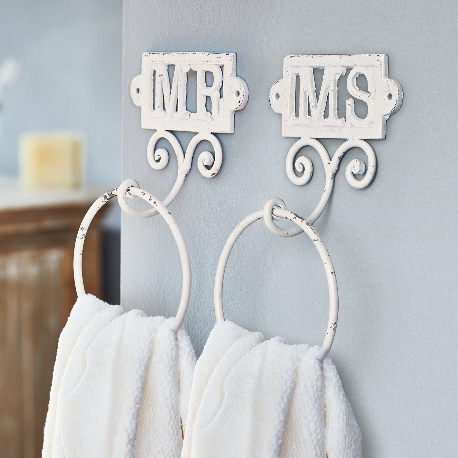 Porte-serviettes muraux en métal blanc avec inscriptions MR et MS, décoratifs et fonctionnels
