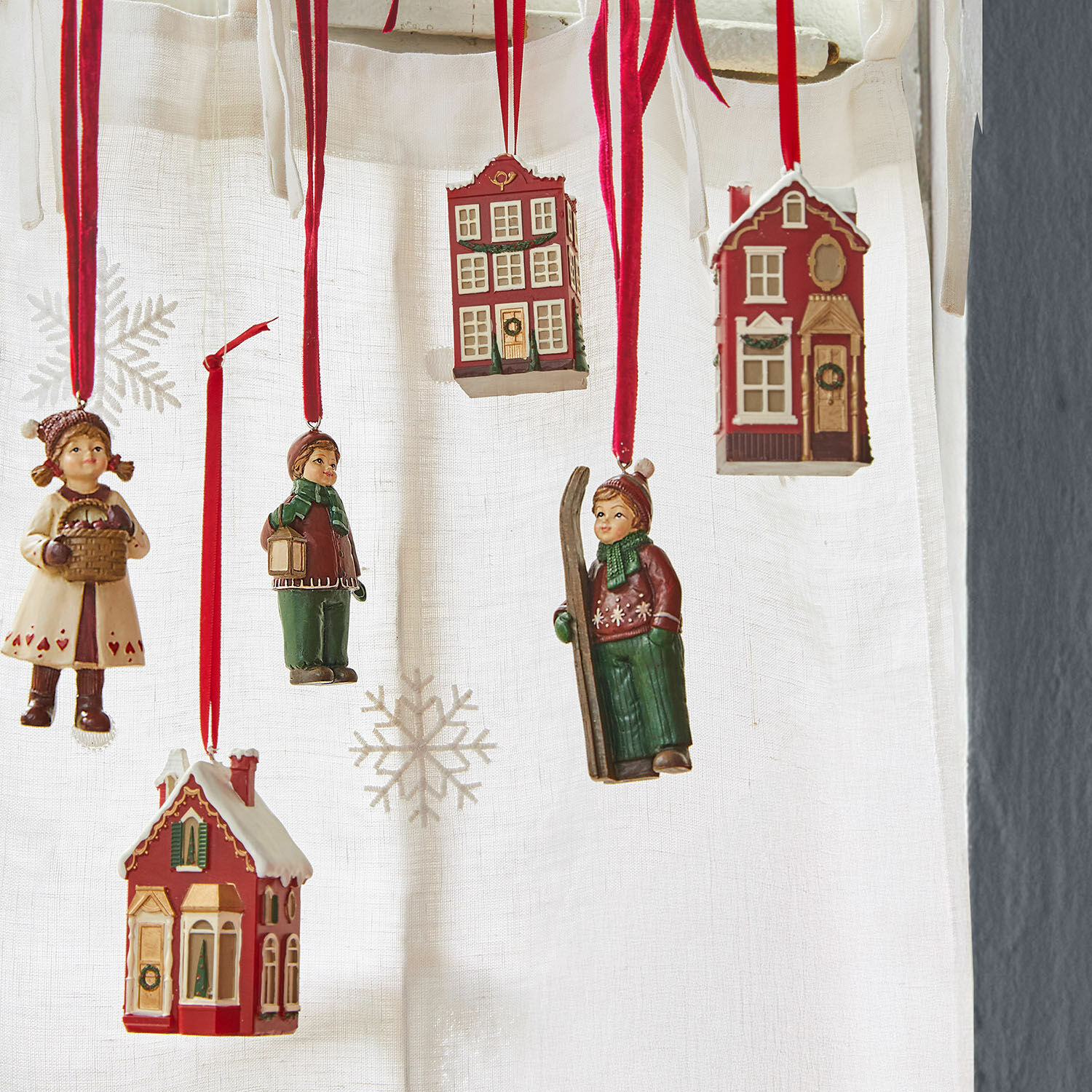 Hanger set van 3 Aravyn