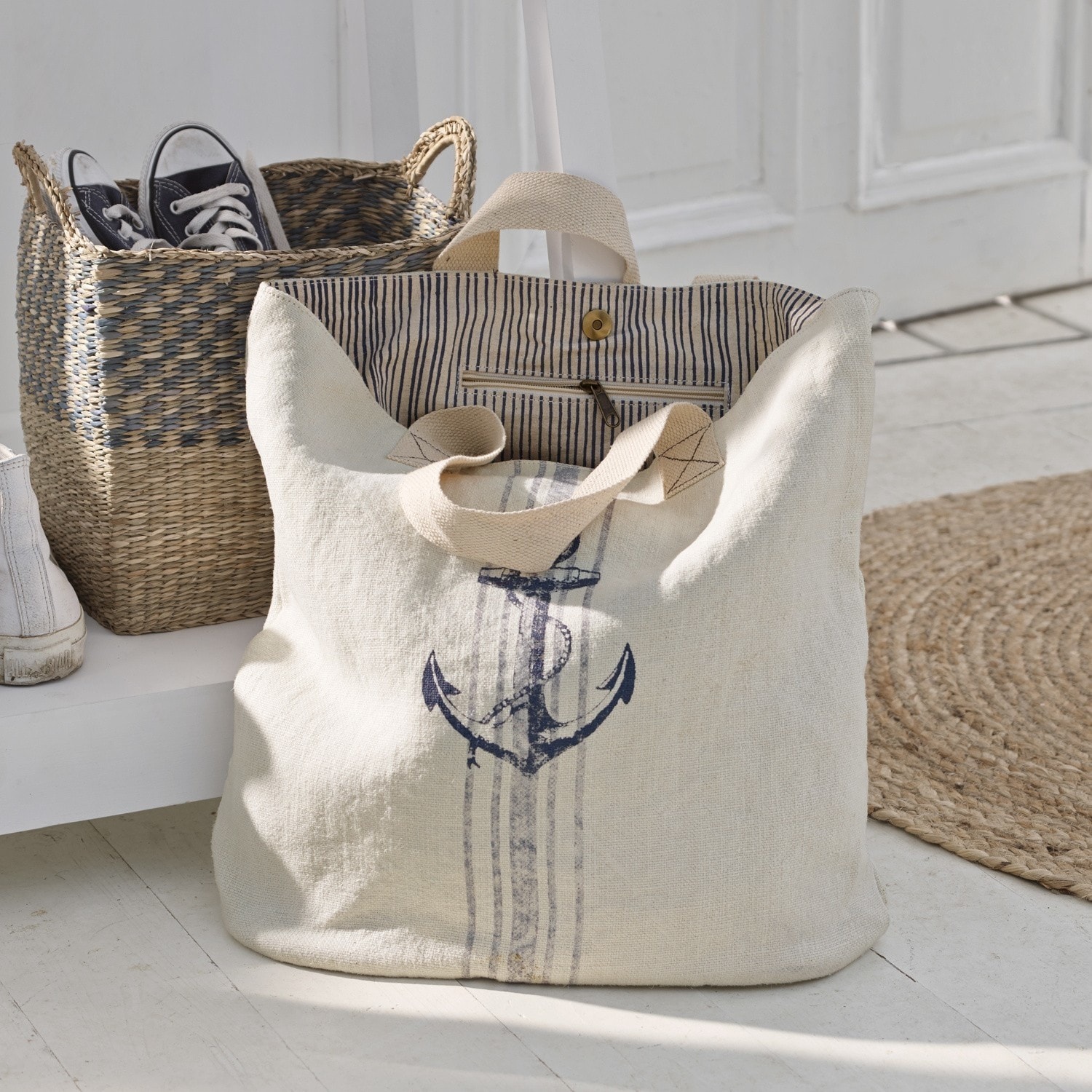 Tas Laurine