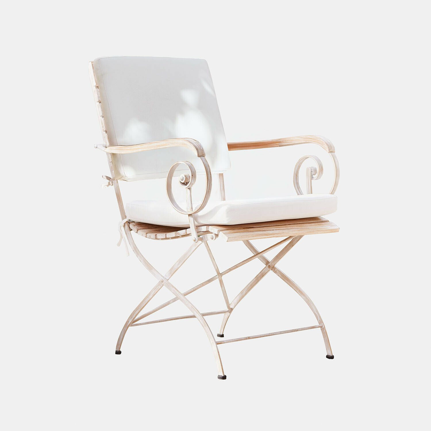 marron Fauteuil Iker en métal brun avec coussins blancs, confortable pour salon ou terrasse