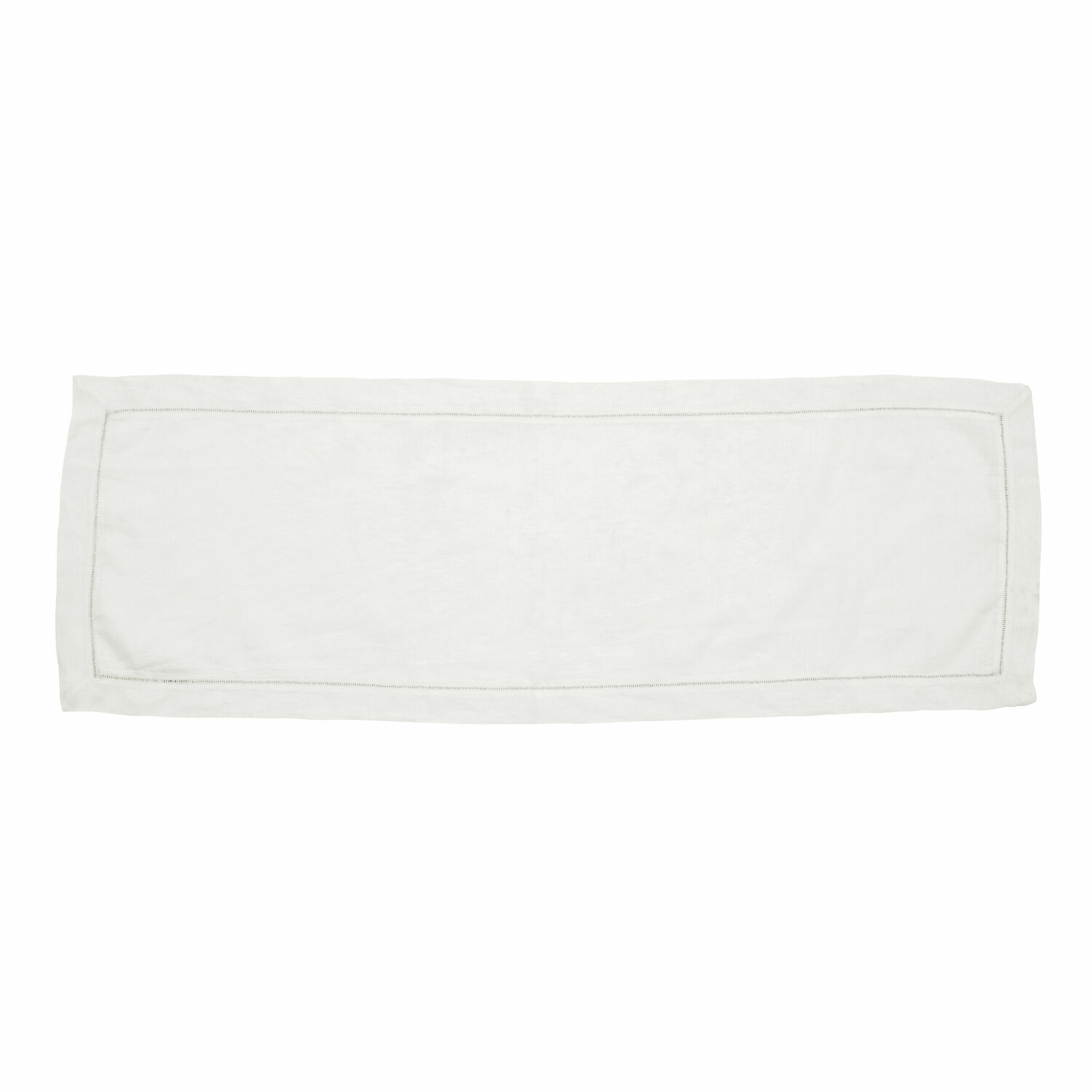 Witte tafelloper met fijne rand van hoogwaardig decoratief materiaal voor elegante tafeldecoratie